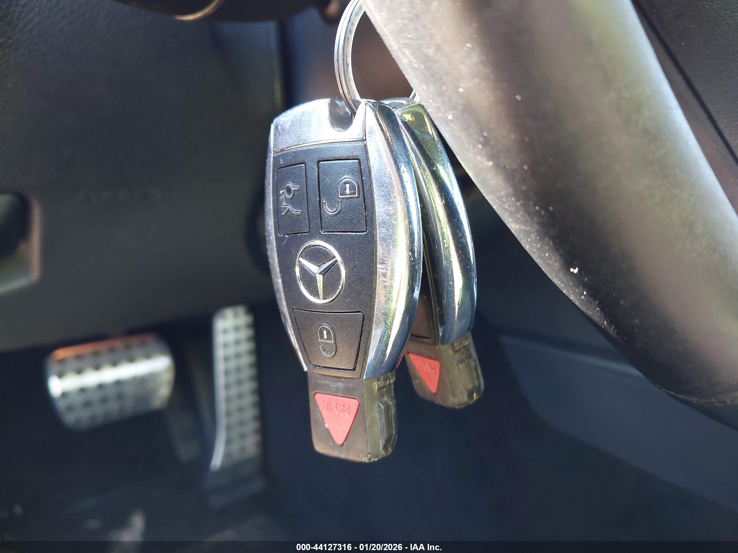 MERCEDES-BENZ C image 11