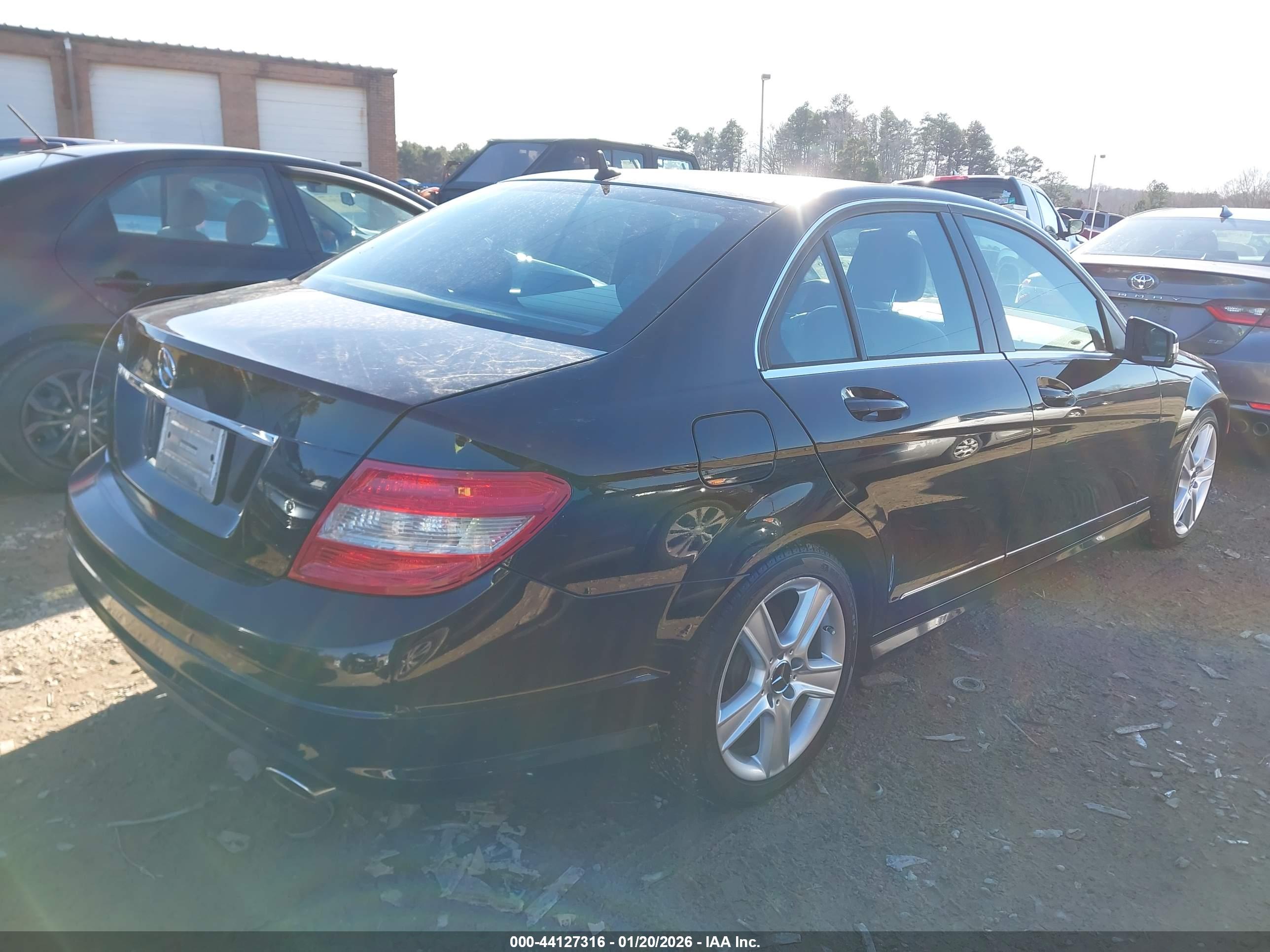MERCEDES-BENZ C image 4