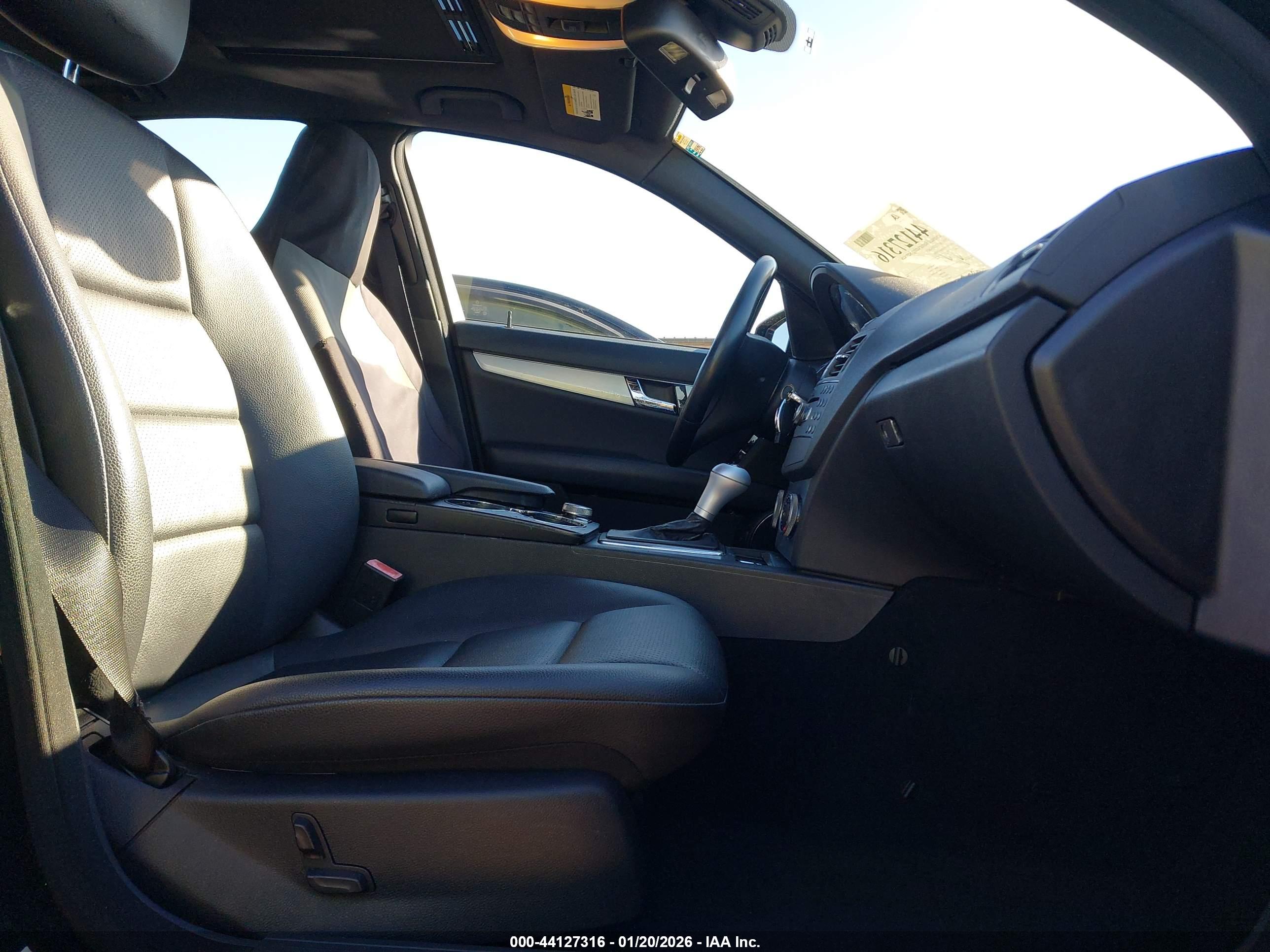MERCEDES-BENZ C image 5