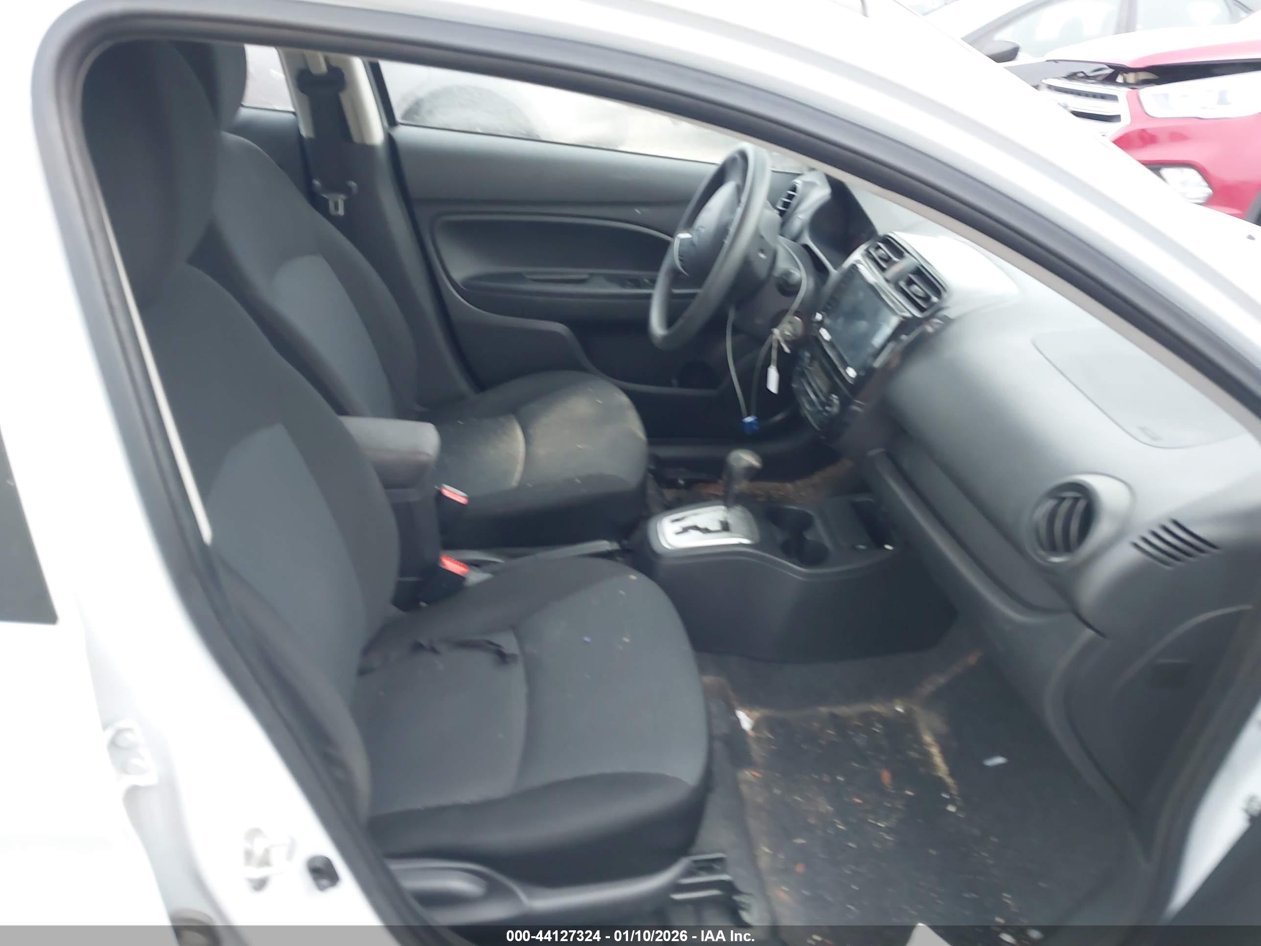 MITSUBISHI MIRAGE image 5