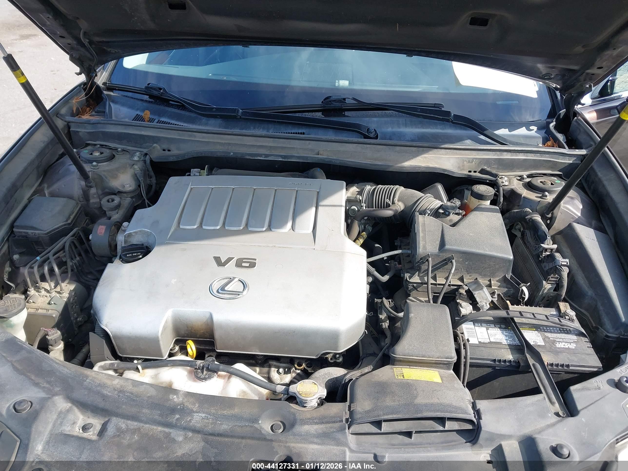 LEXUS ES image 10