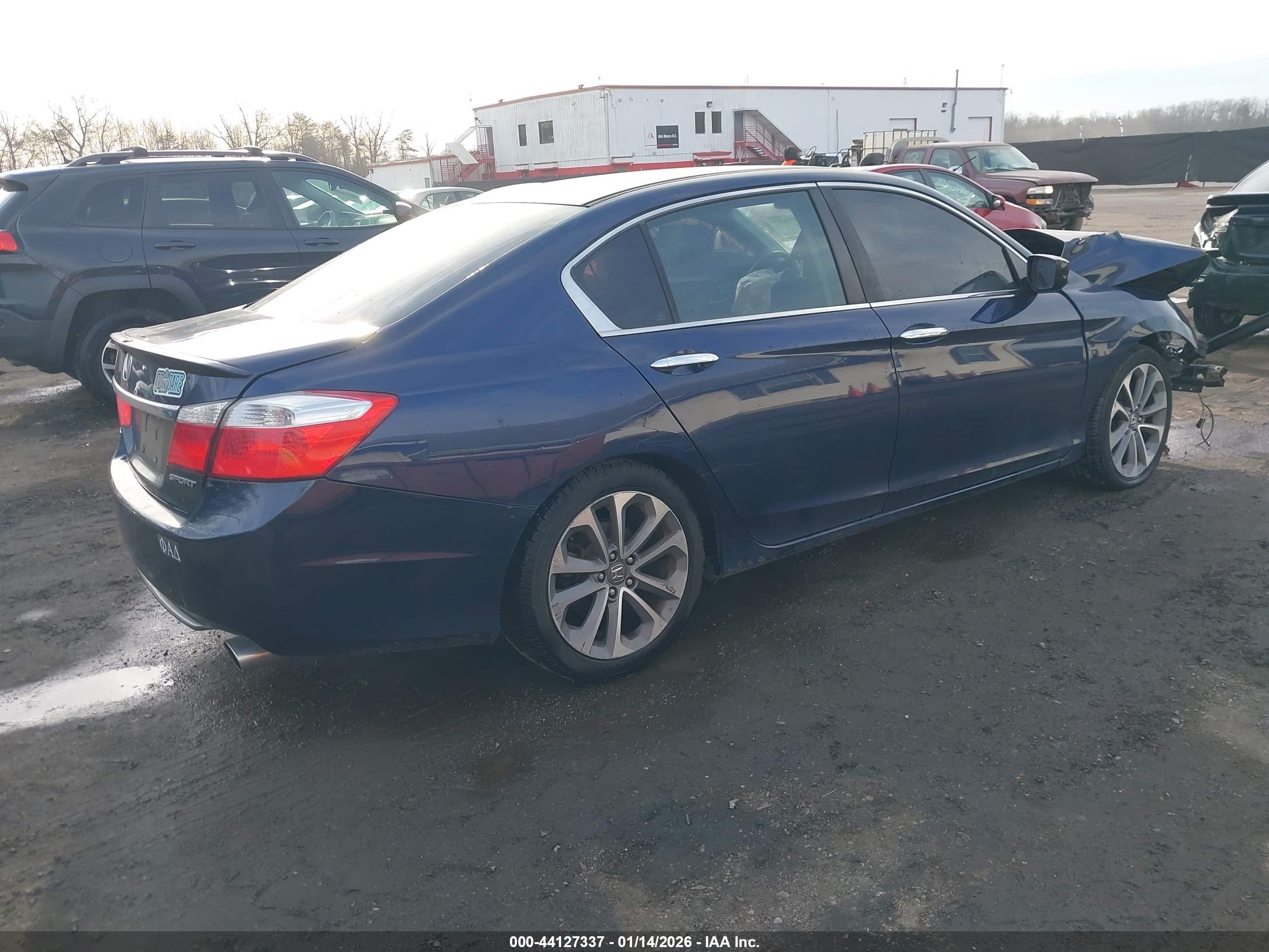 HONDA ACCORD image 4
