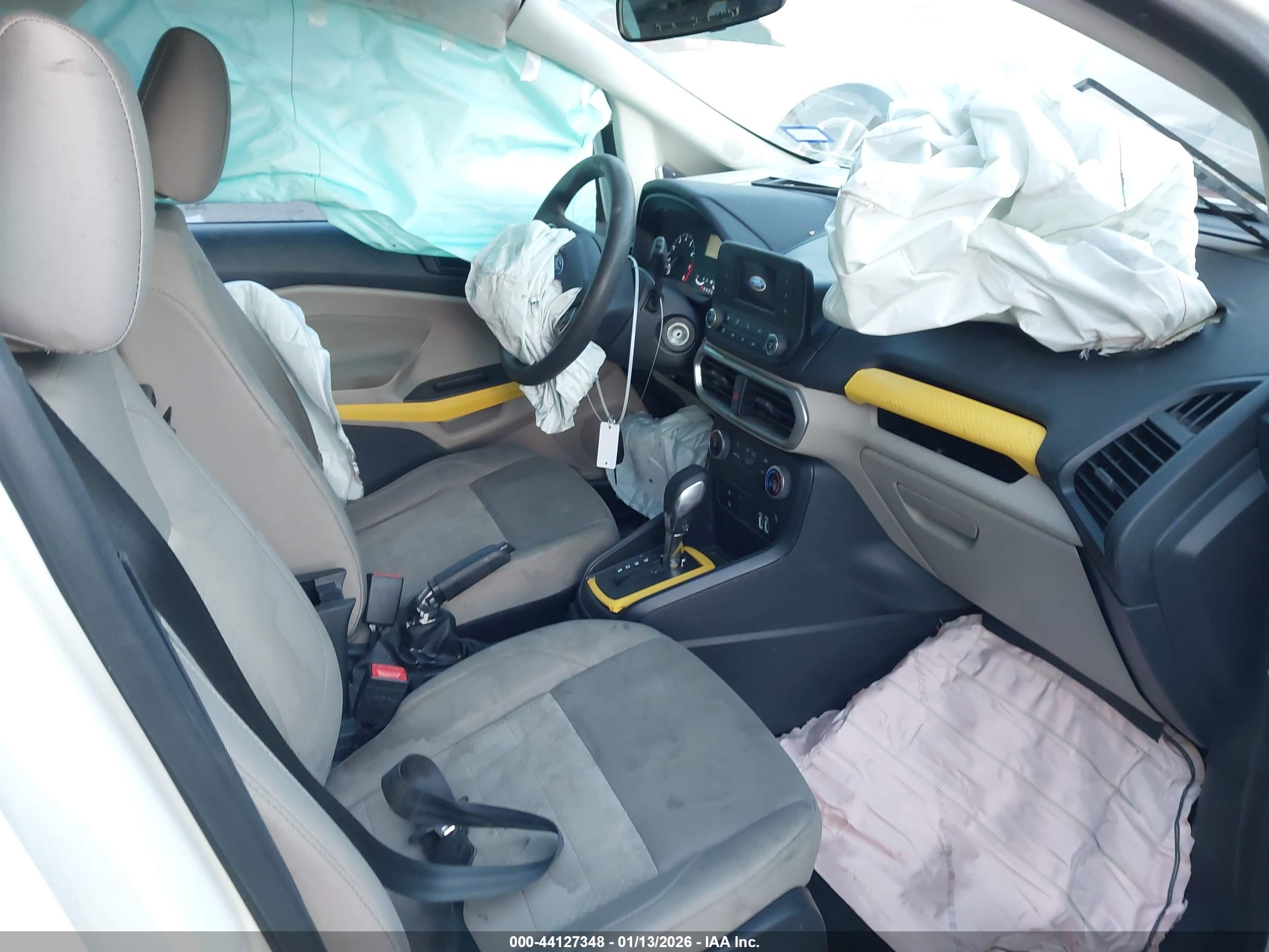 FORD ECOSPORT image 5