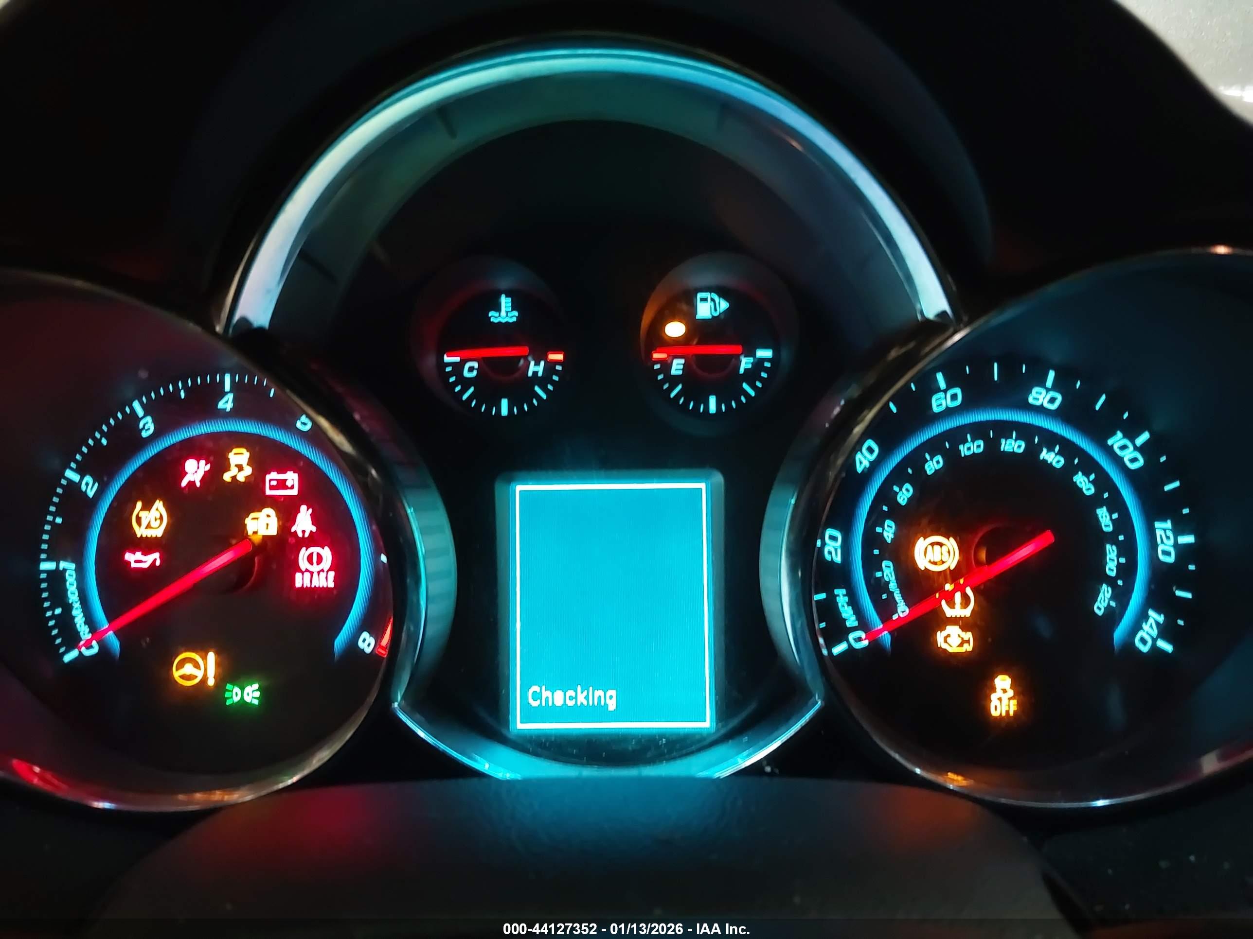 CHEVROLET CRUZE image 7
