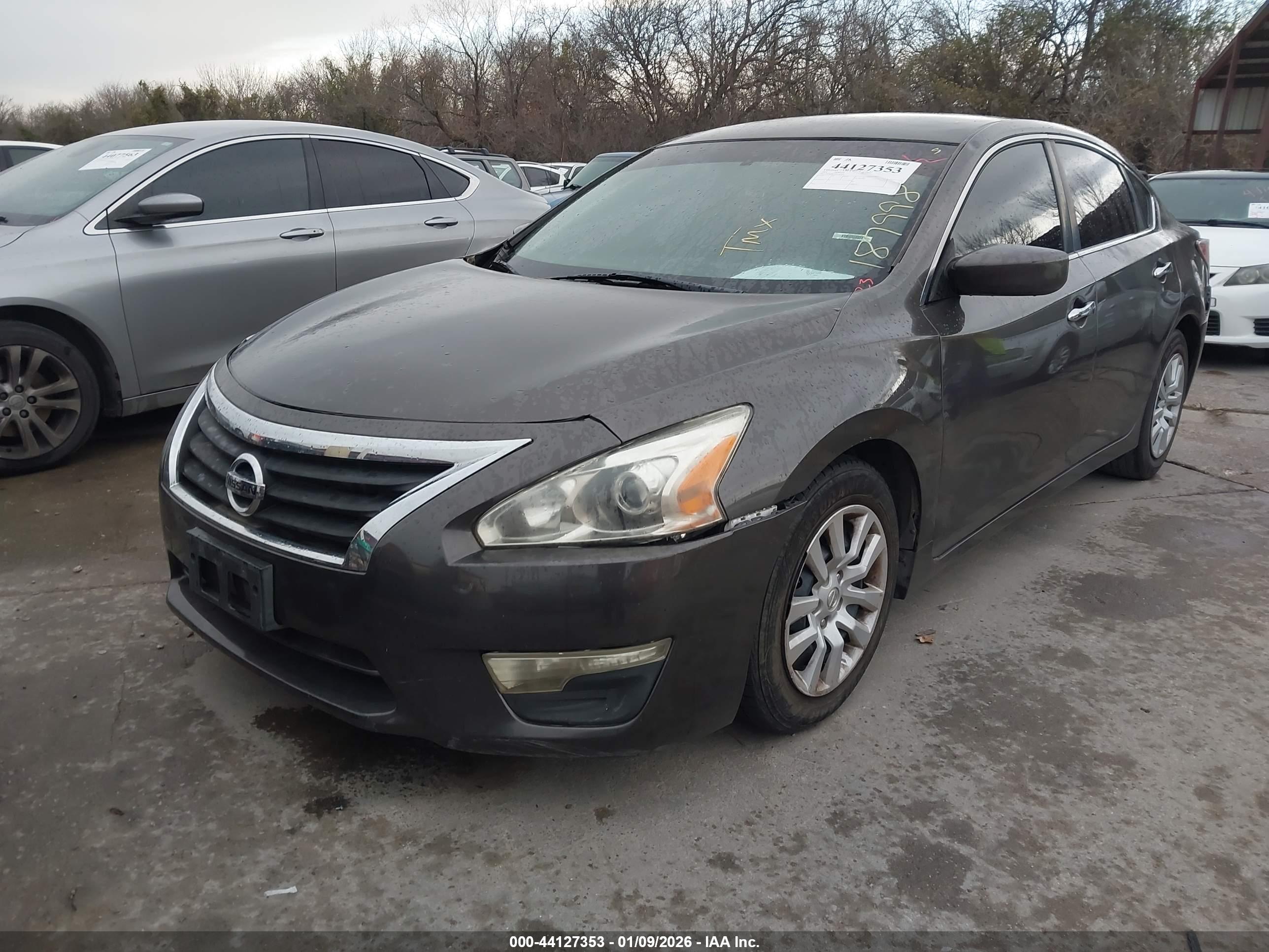 NISSAN ALTIMA image 2