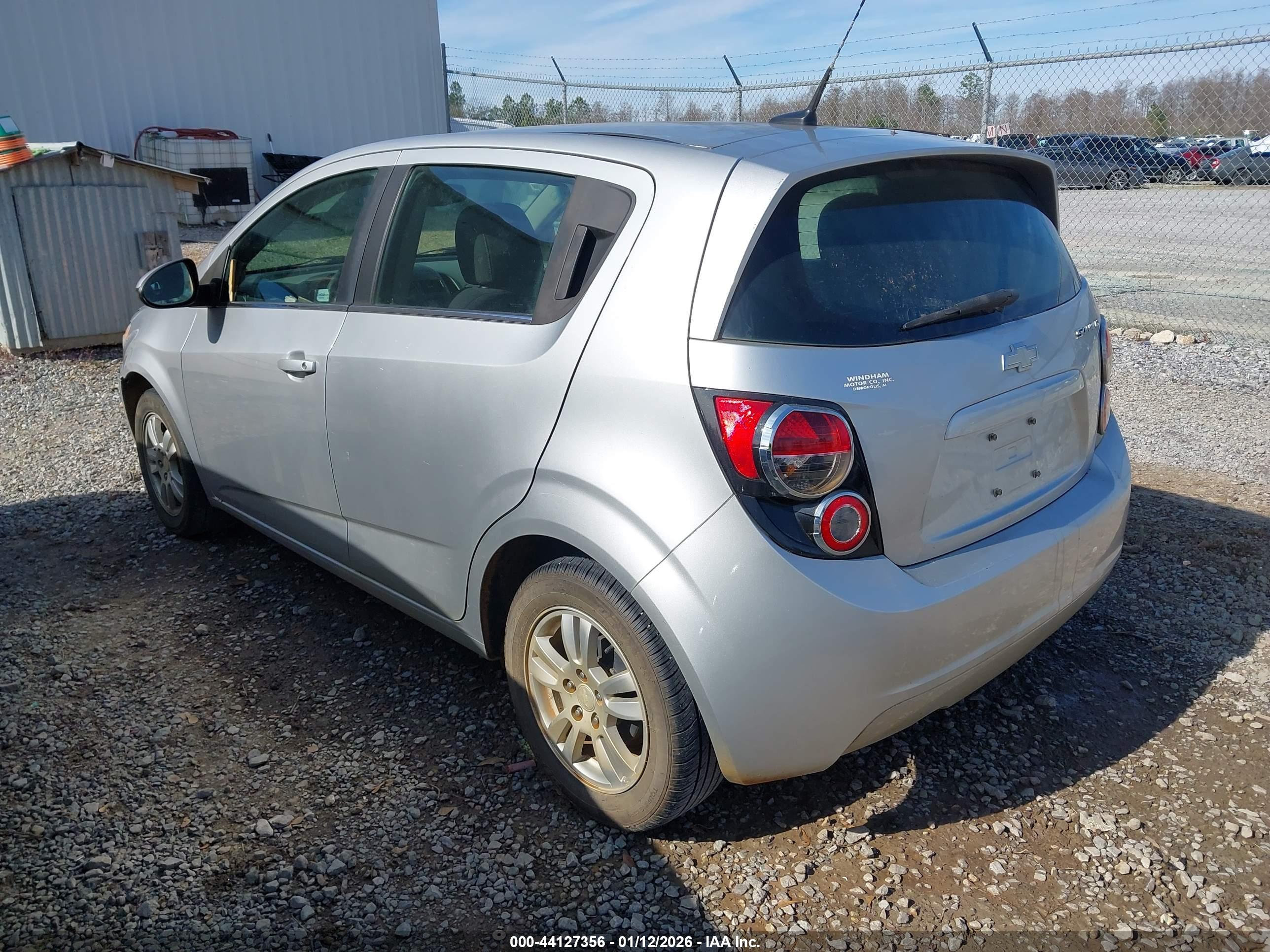 CHEVROLET SONIC image 3