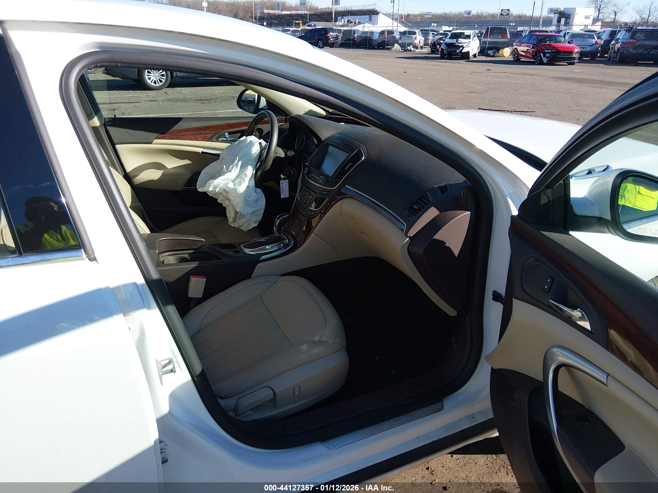 BUICK REGAL image 5