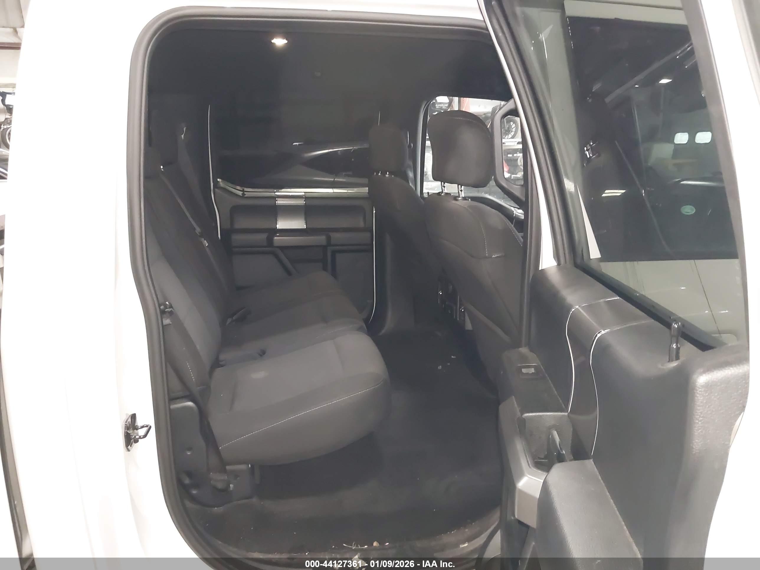 FORD F-150 image 8