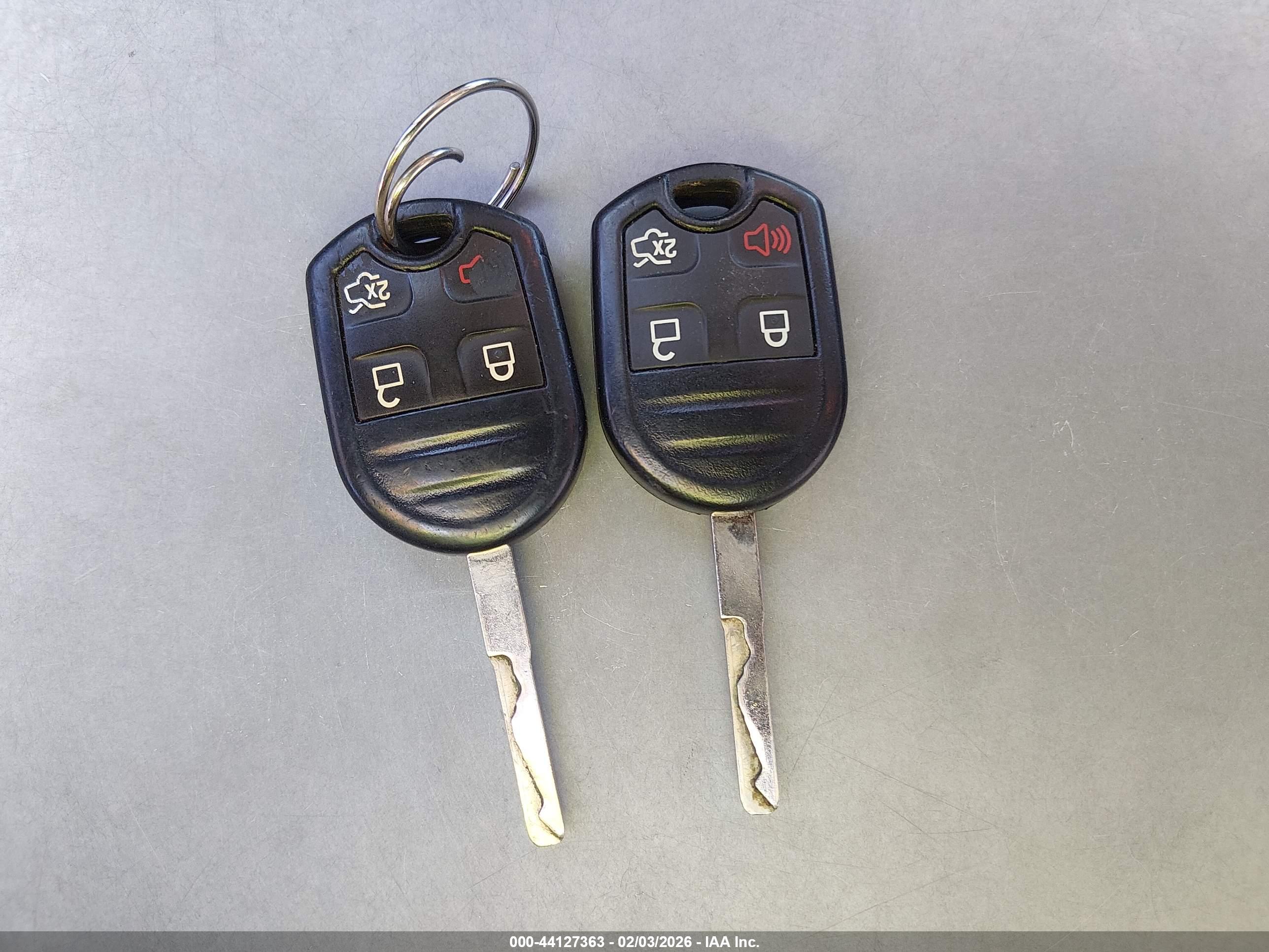 FORD FIESTA image 11