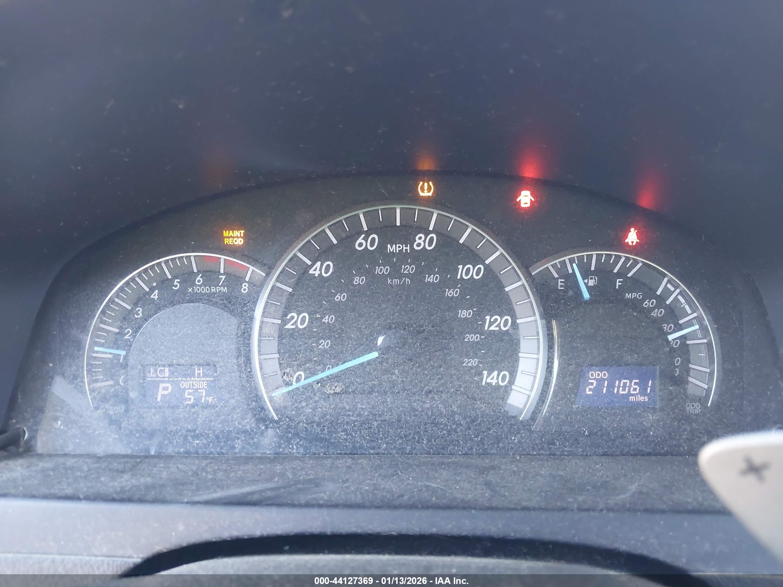 TOYOTA CAMRY image 7