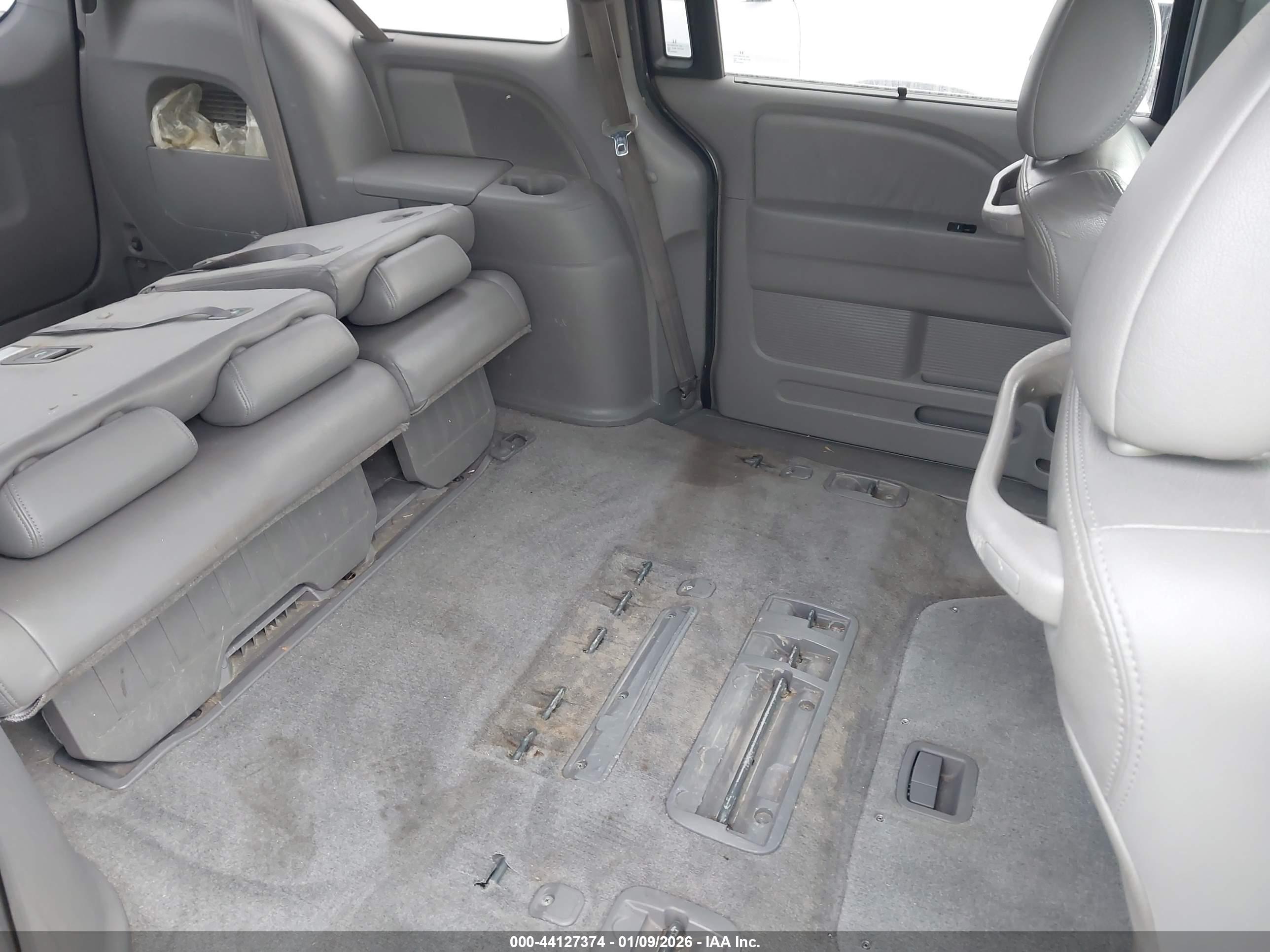 HONDA ODYSSEY image 8