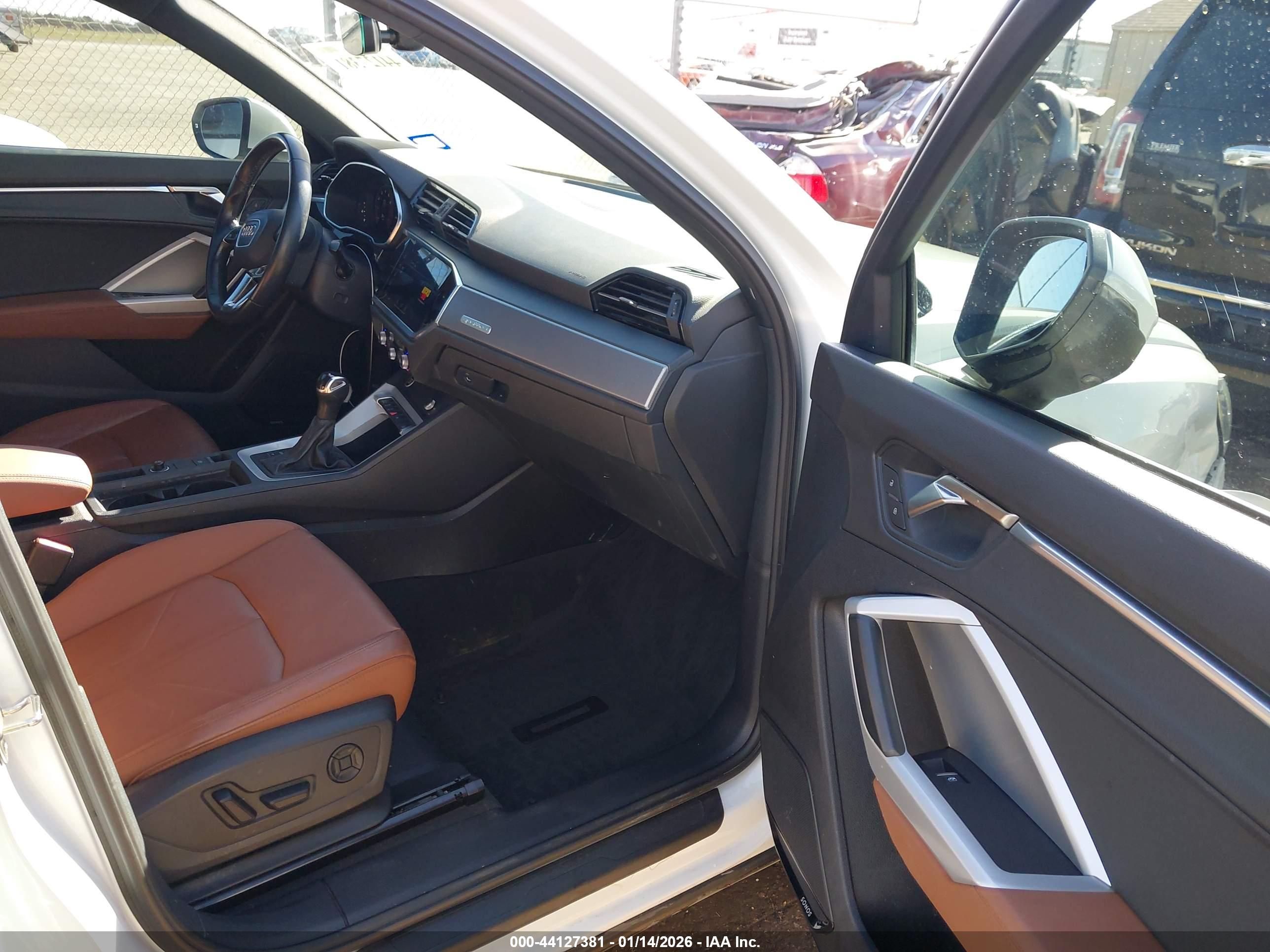 AUDI Q3 image 5