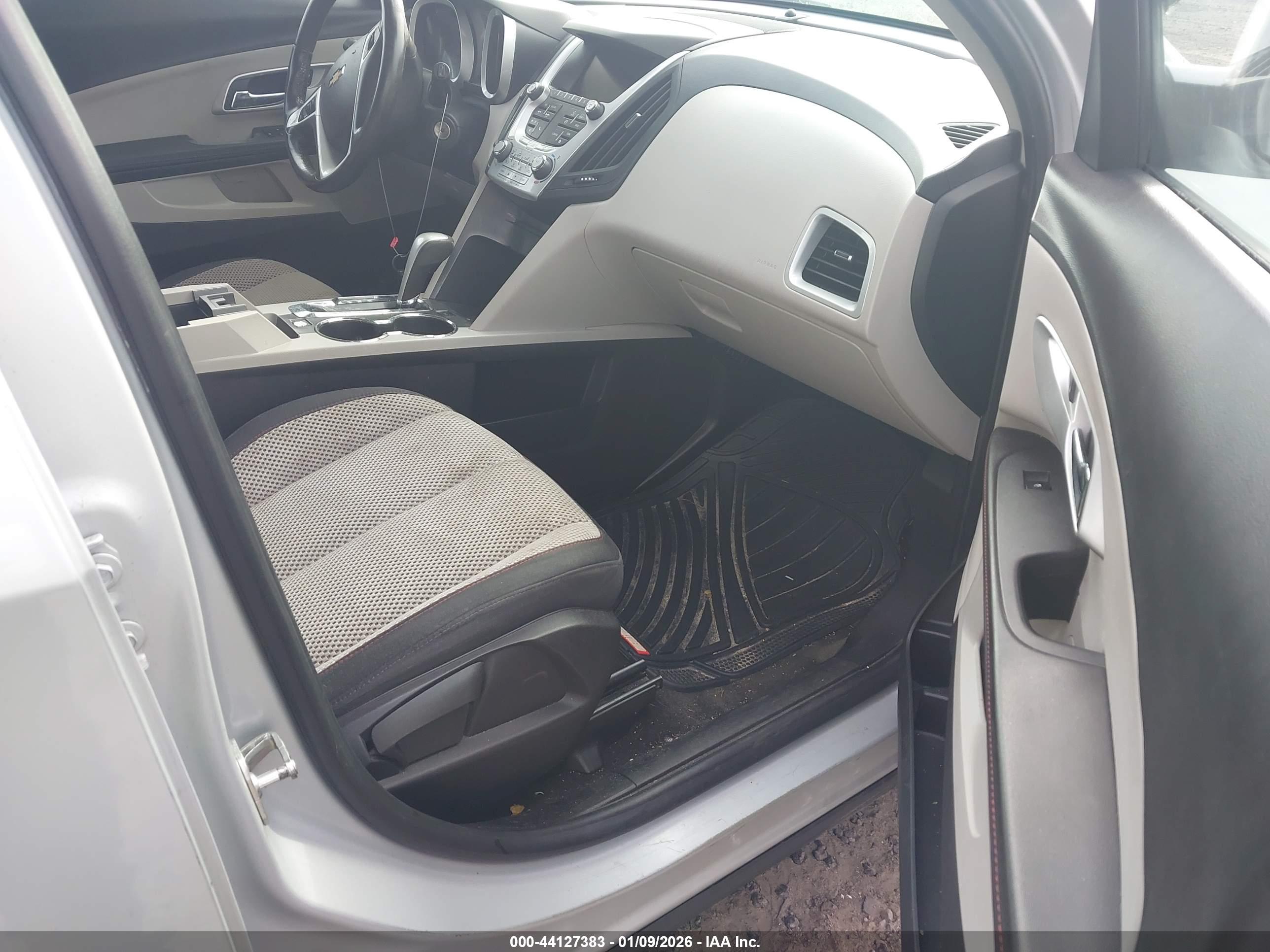 CHEVROLET EQUINOX image 5