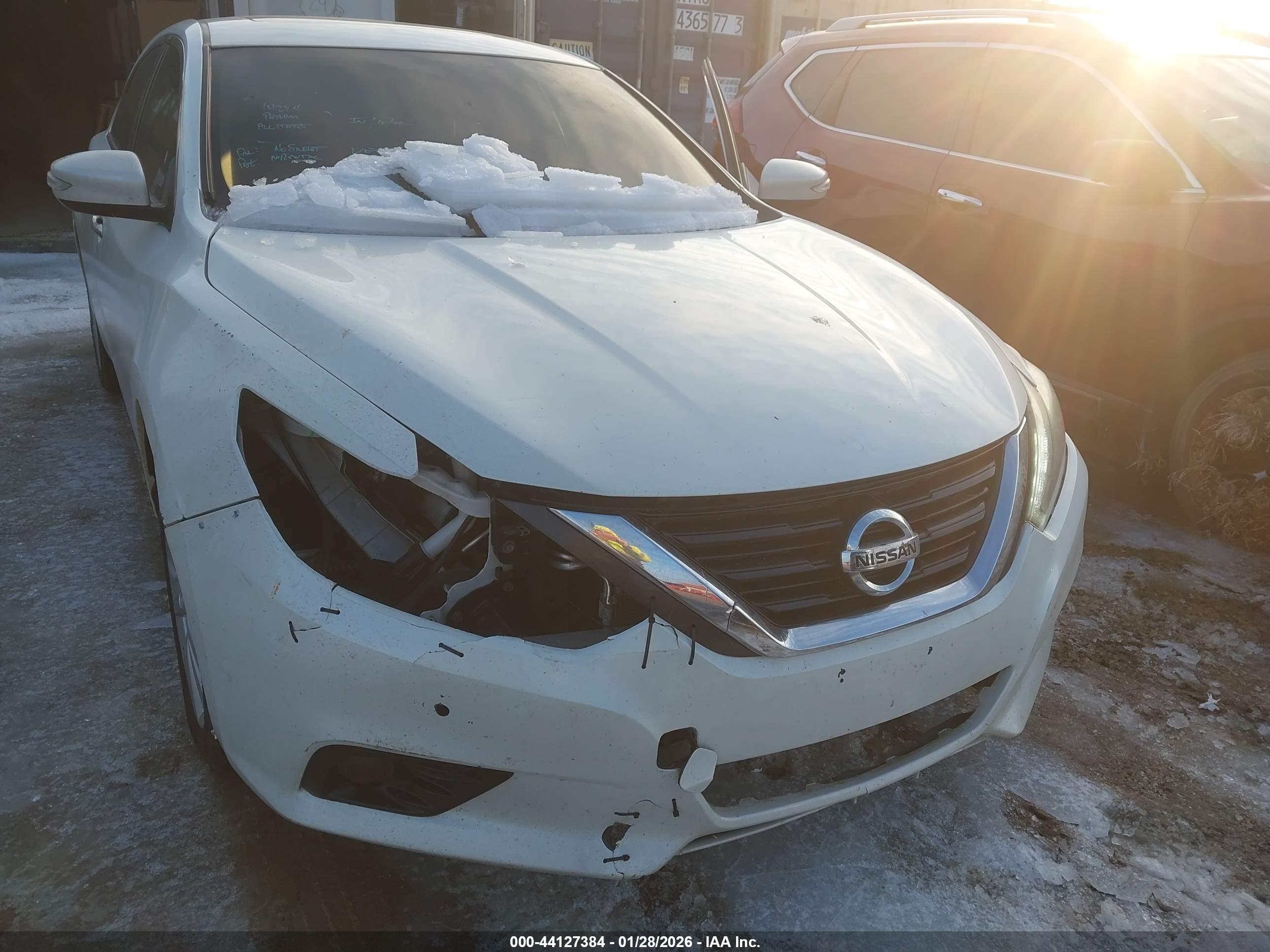 NISSAN ALTIMA image 6