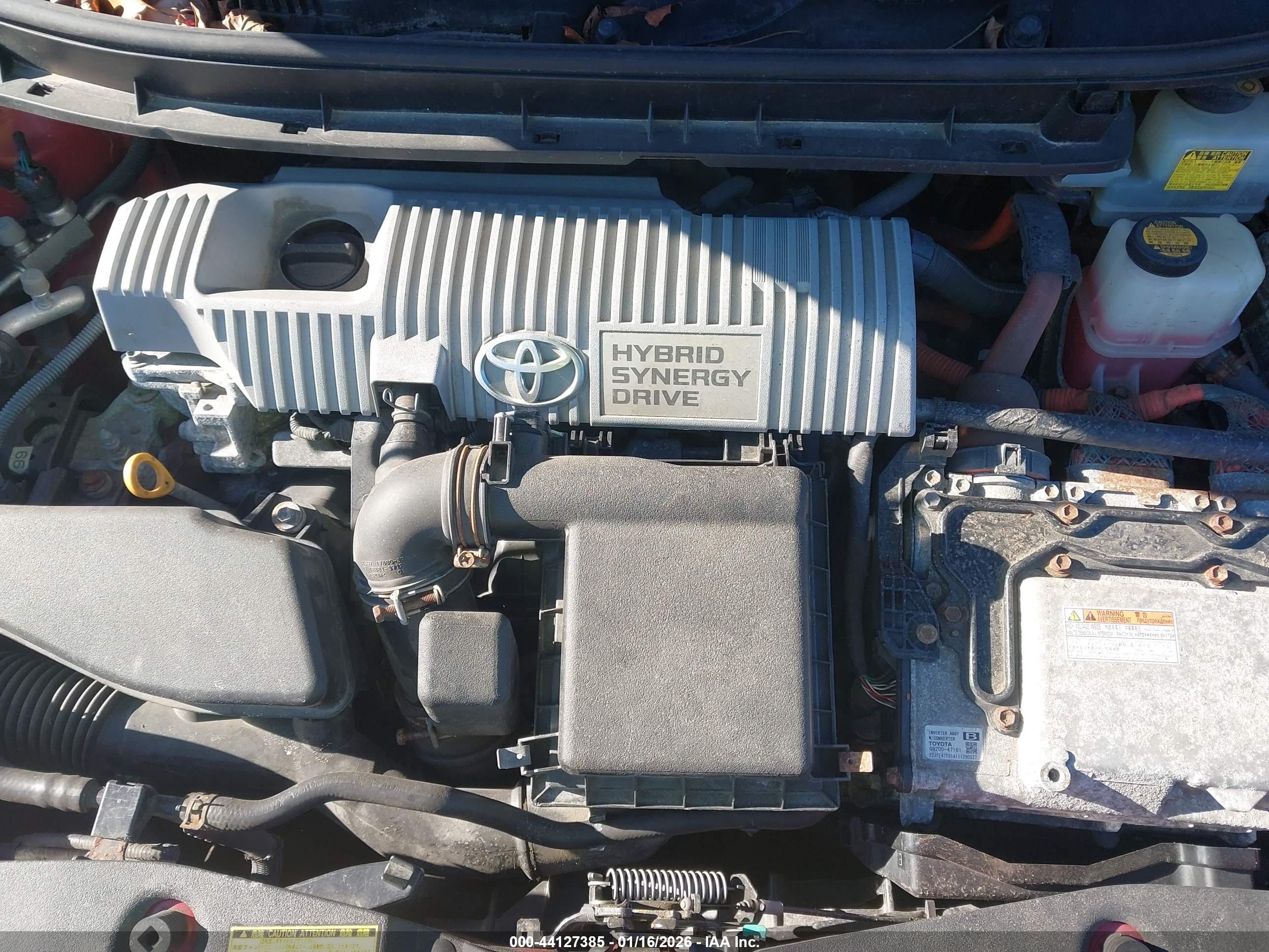 TOYOTA PRIUS image 10