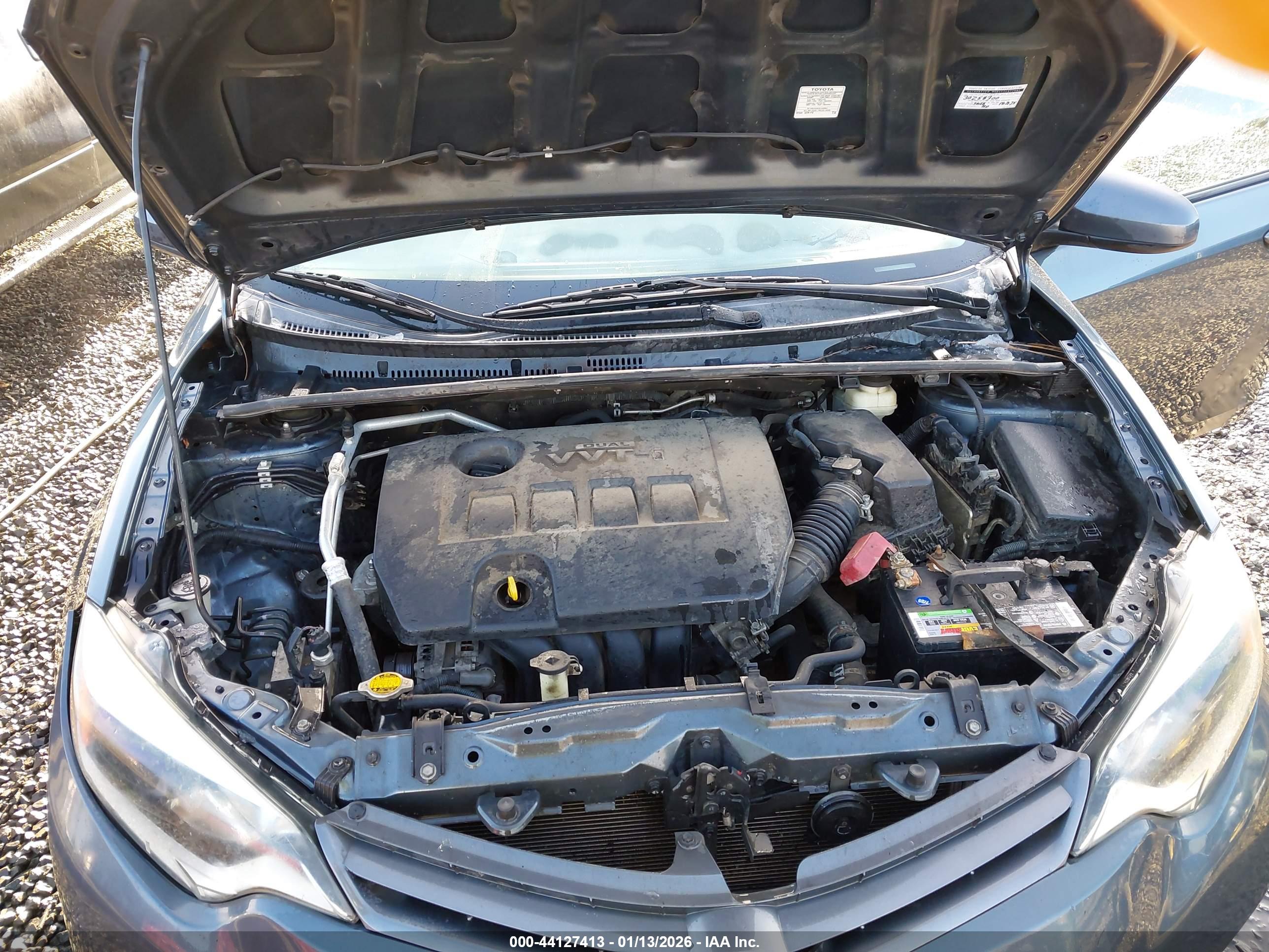 TOYOTA COROLLA image 10