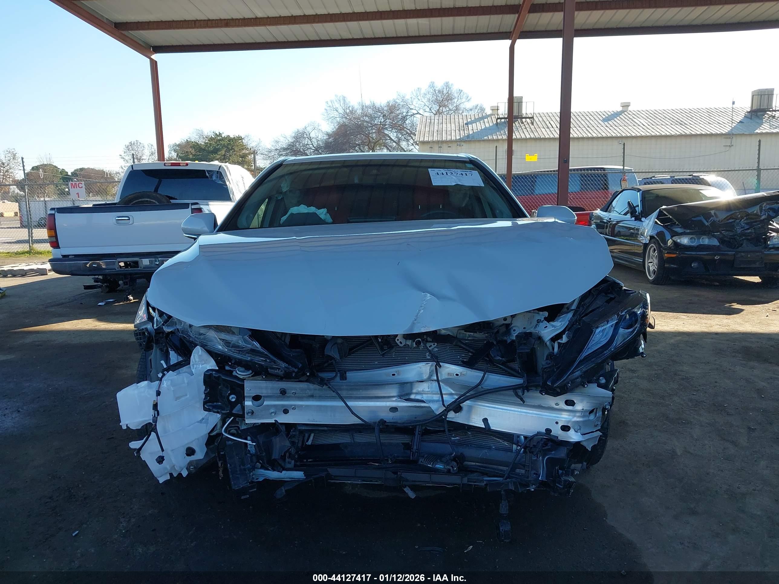 TOYOTA CAMRY image 6