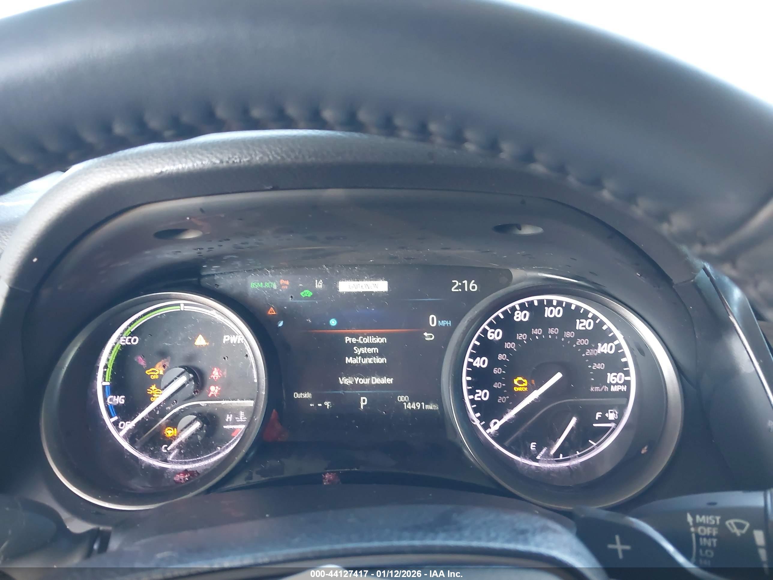 TOYOTA CAMRY image 7