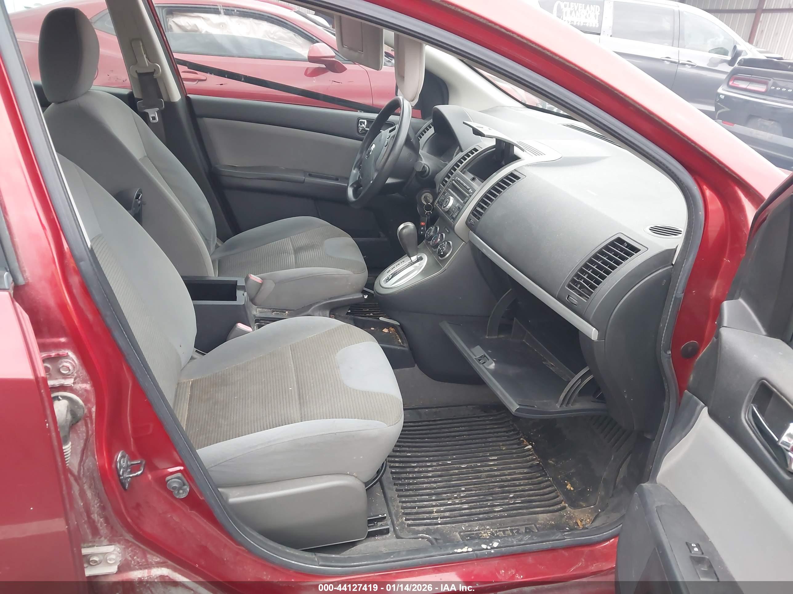 NISSAN SENTRA image 5