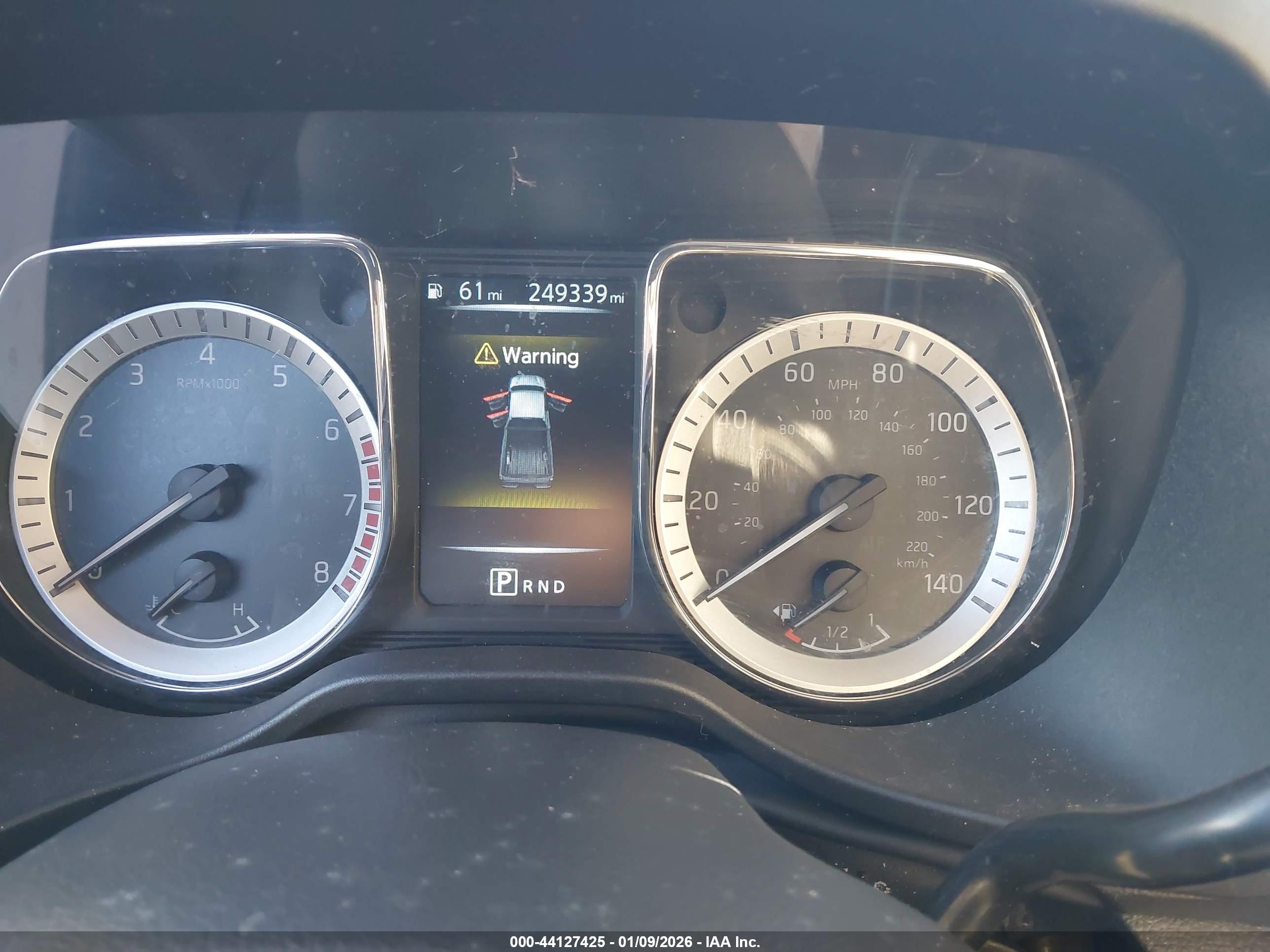 NISSAN TITAN image 7