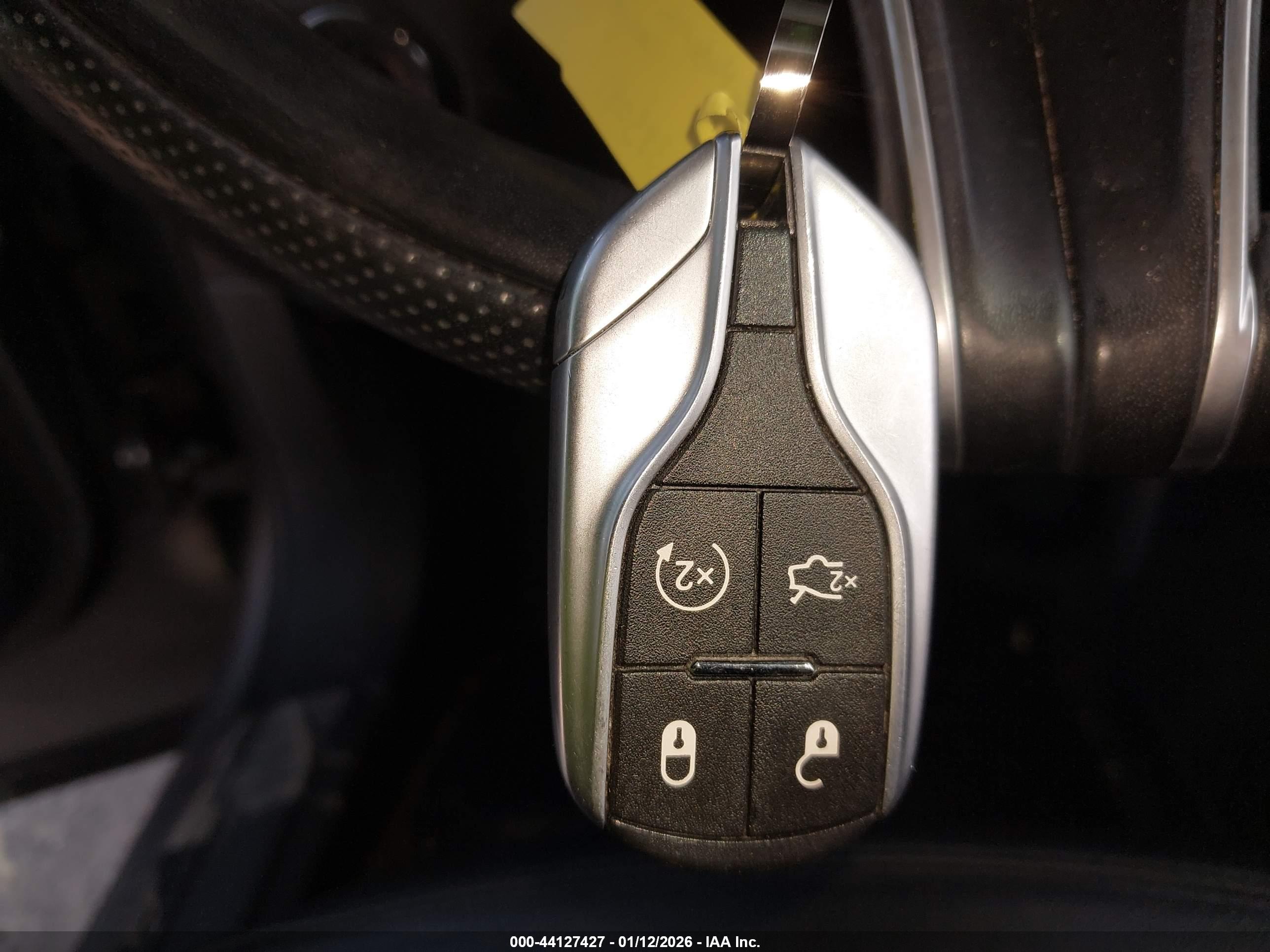 MASERATI LEVANTE image 11