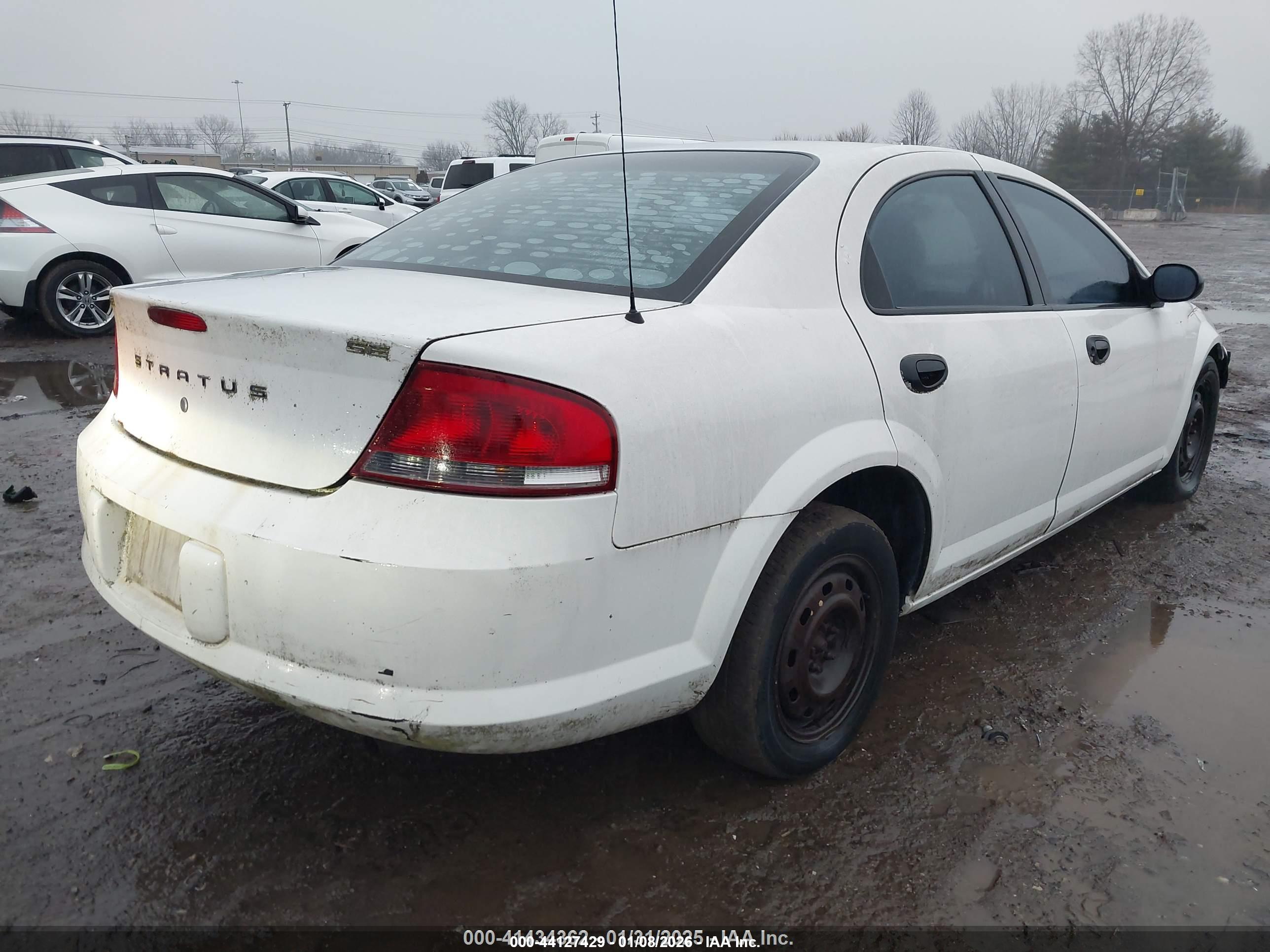 DODGE STRATUS image 4