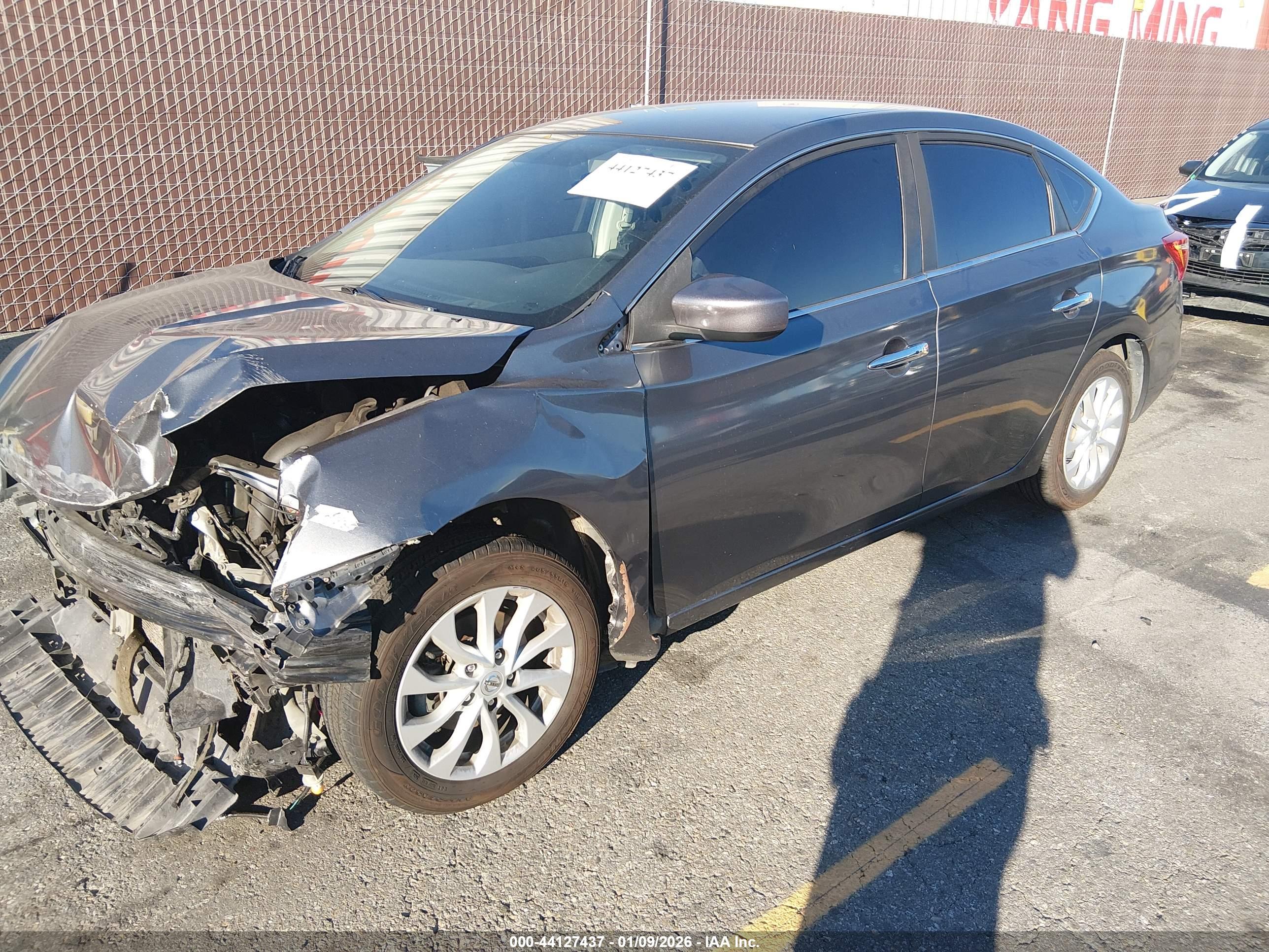 NISSAN SENTRA image 2