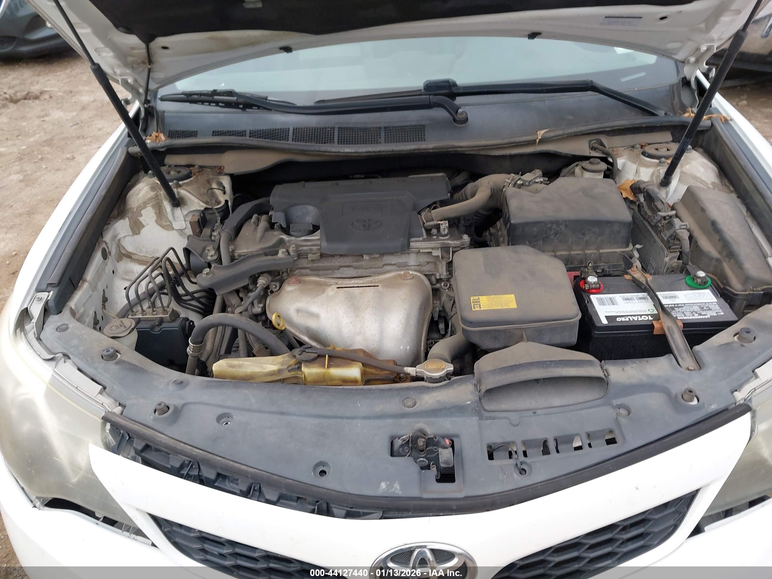 TOYOTA CAMRY image 10