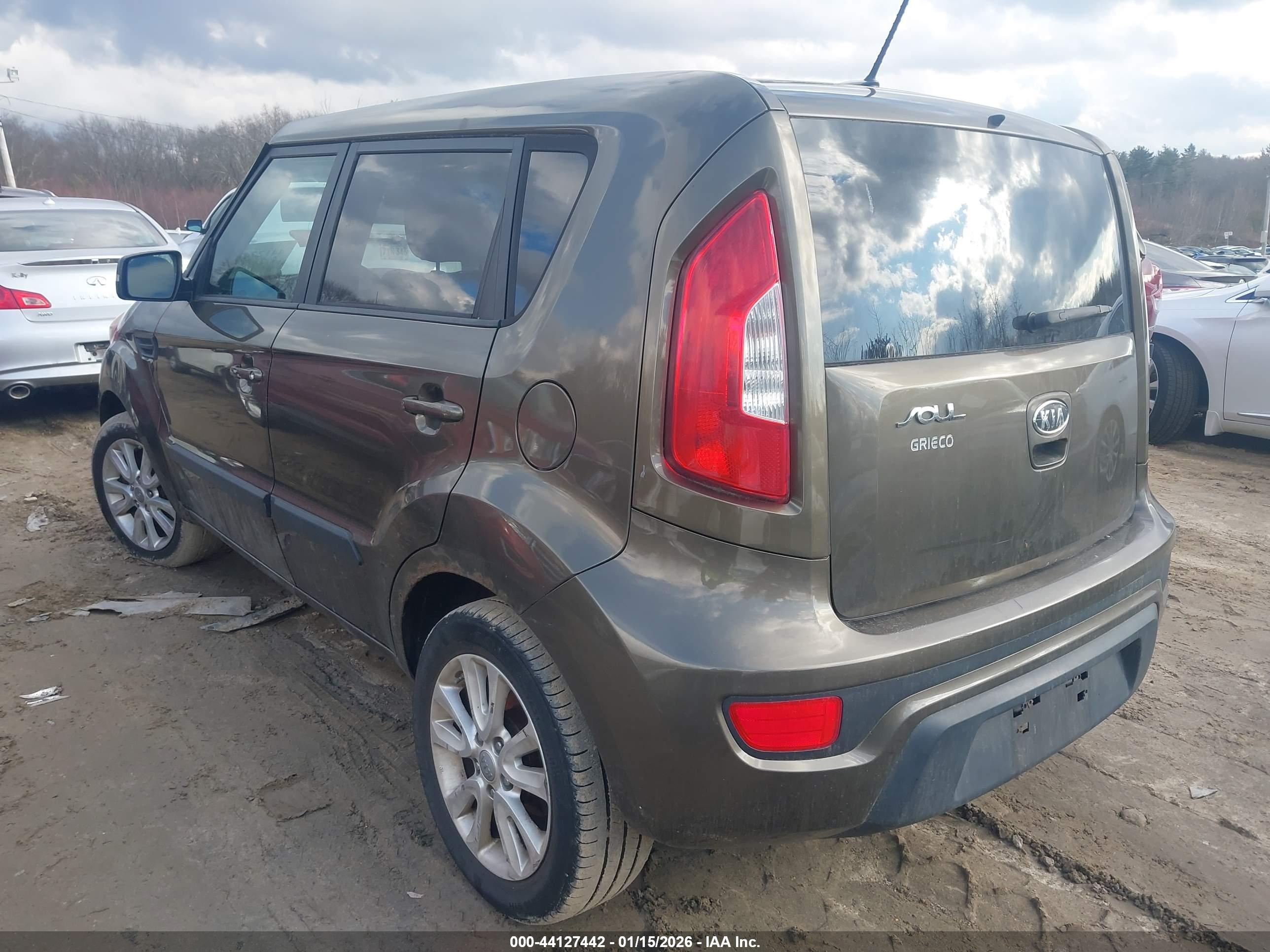 KIA SOUL image 3