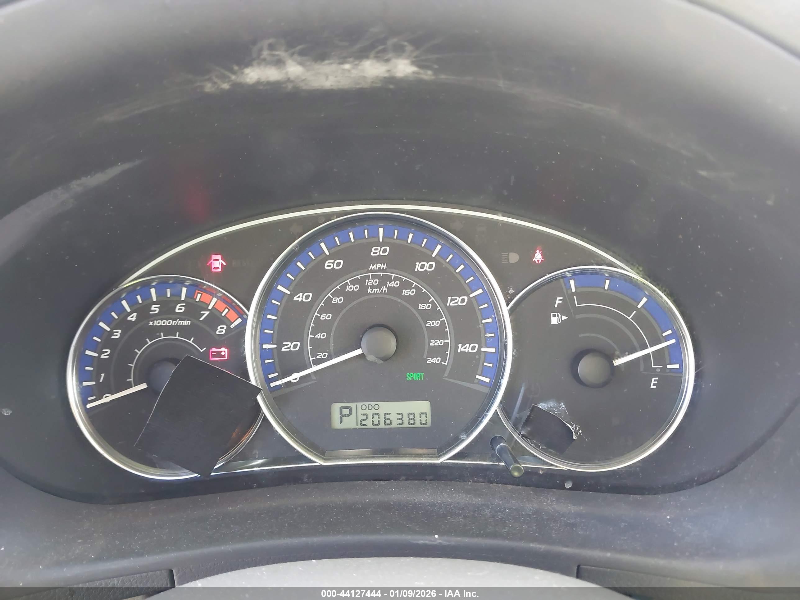 SUBARU FORESTER image 7