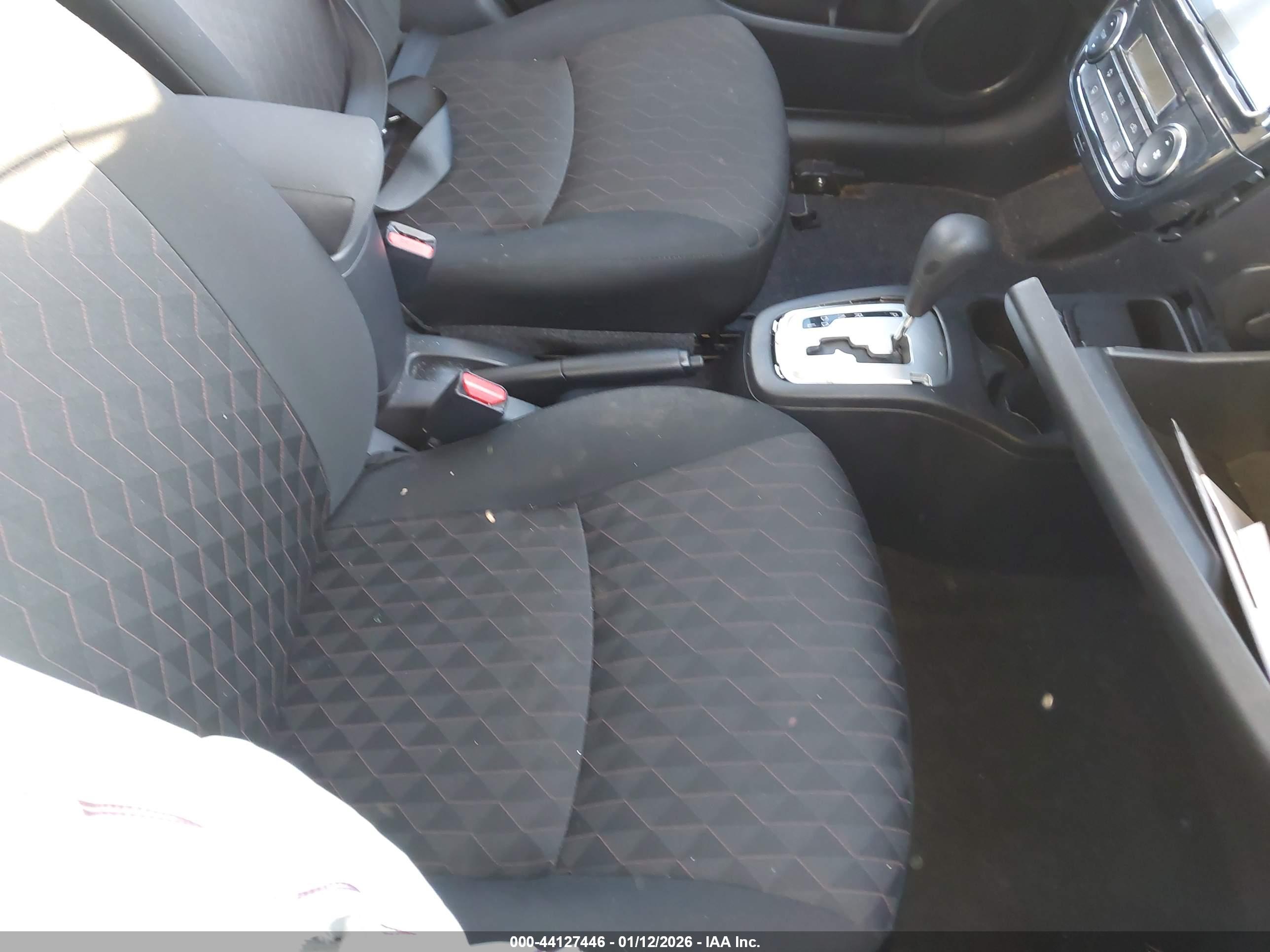 MITSUBISHI MIRAGE image 5