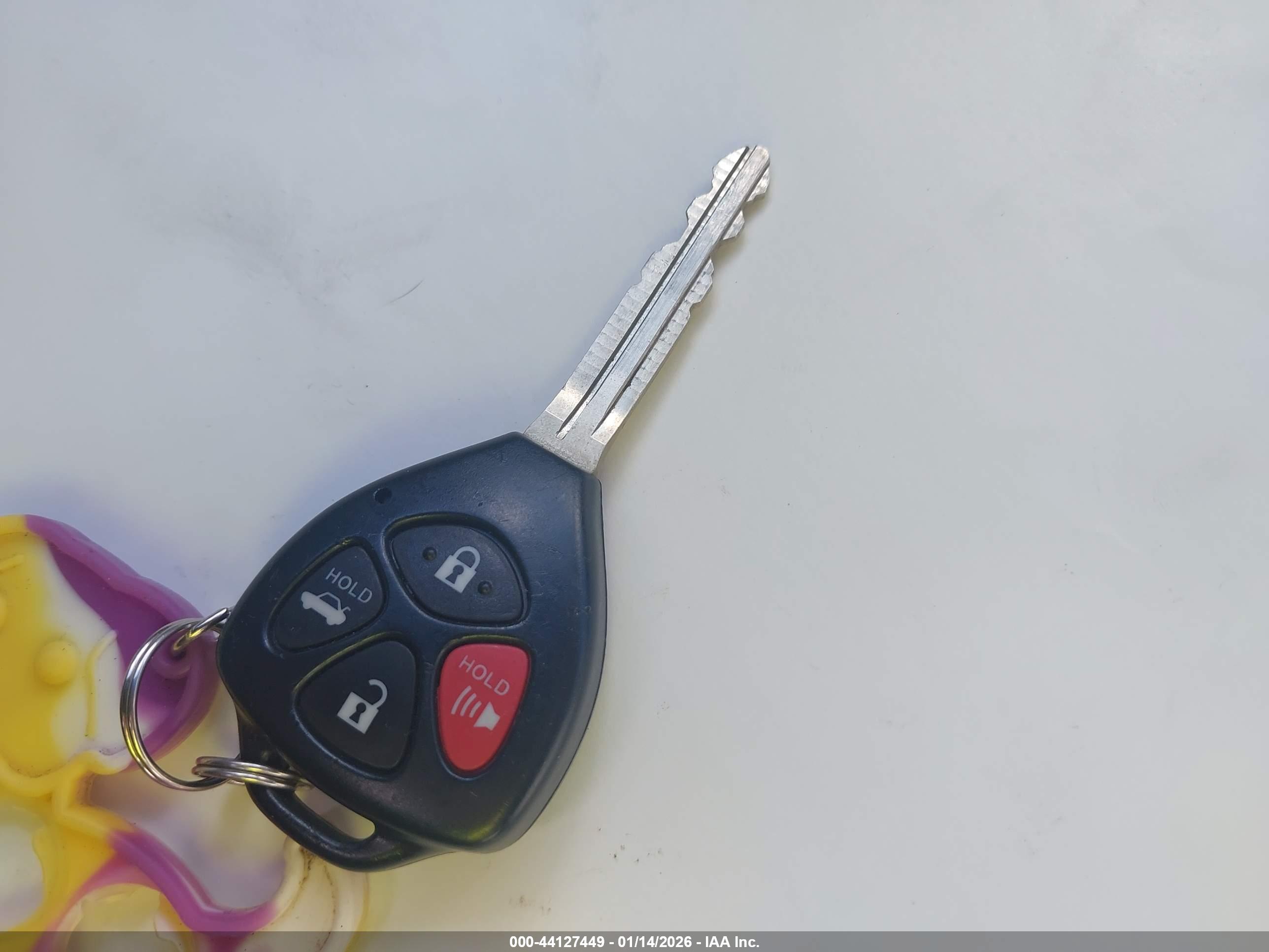 TOYOTA COROLLA image 11