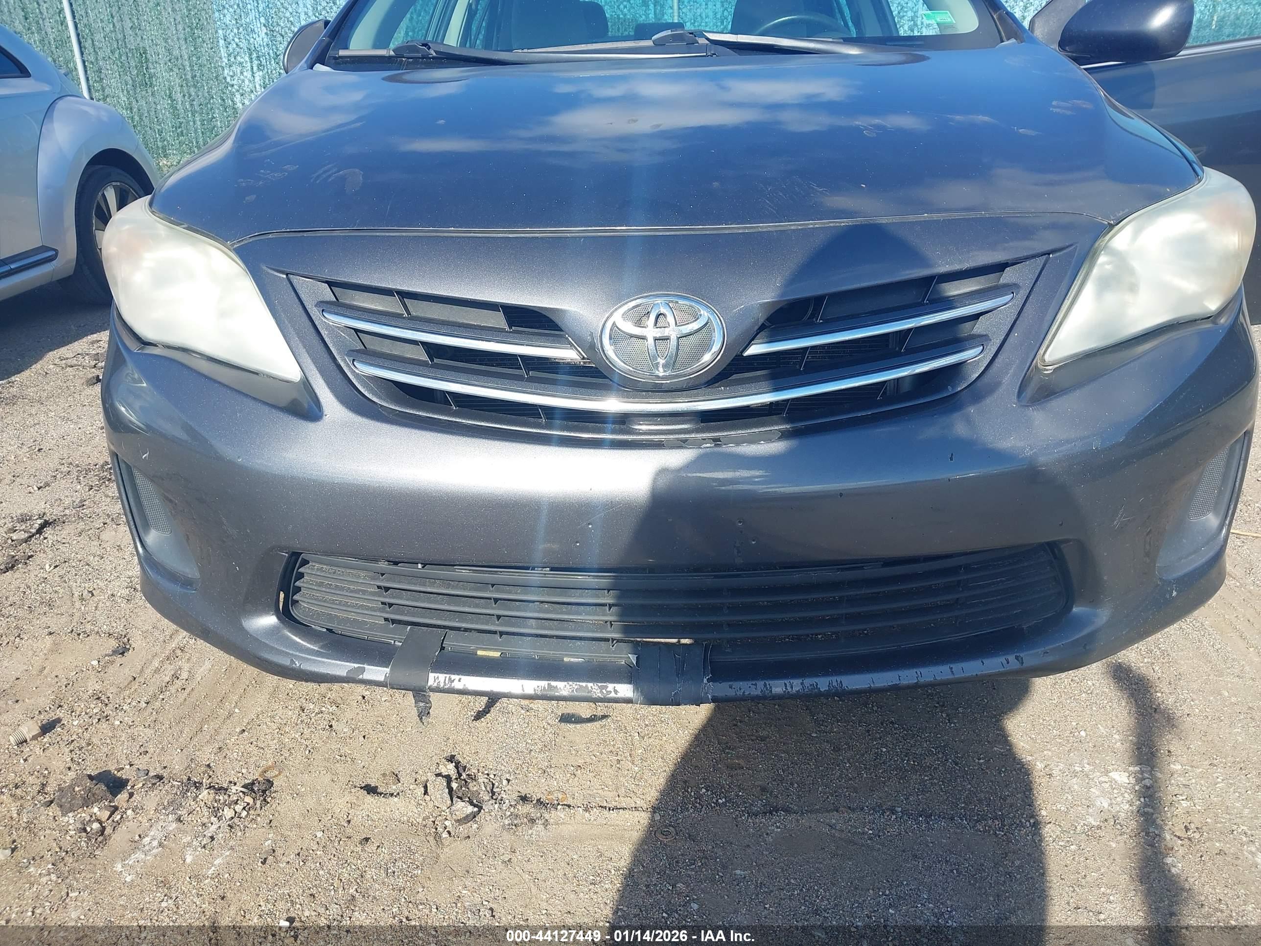 TOYOTA COROLLA image 6