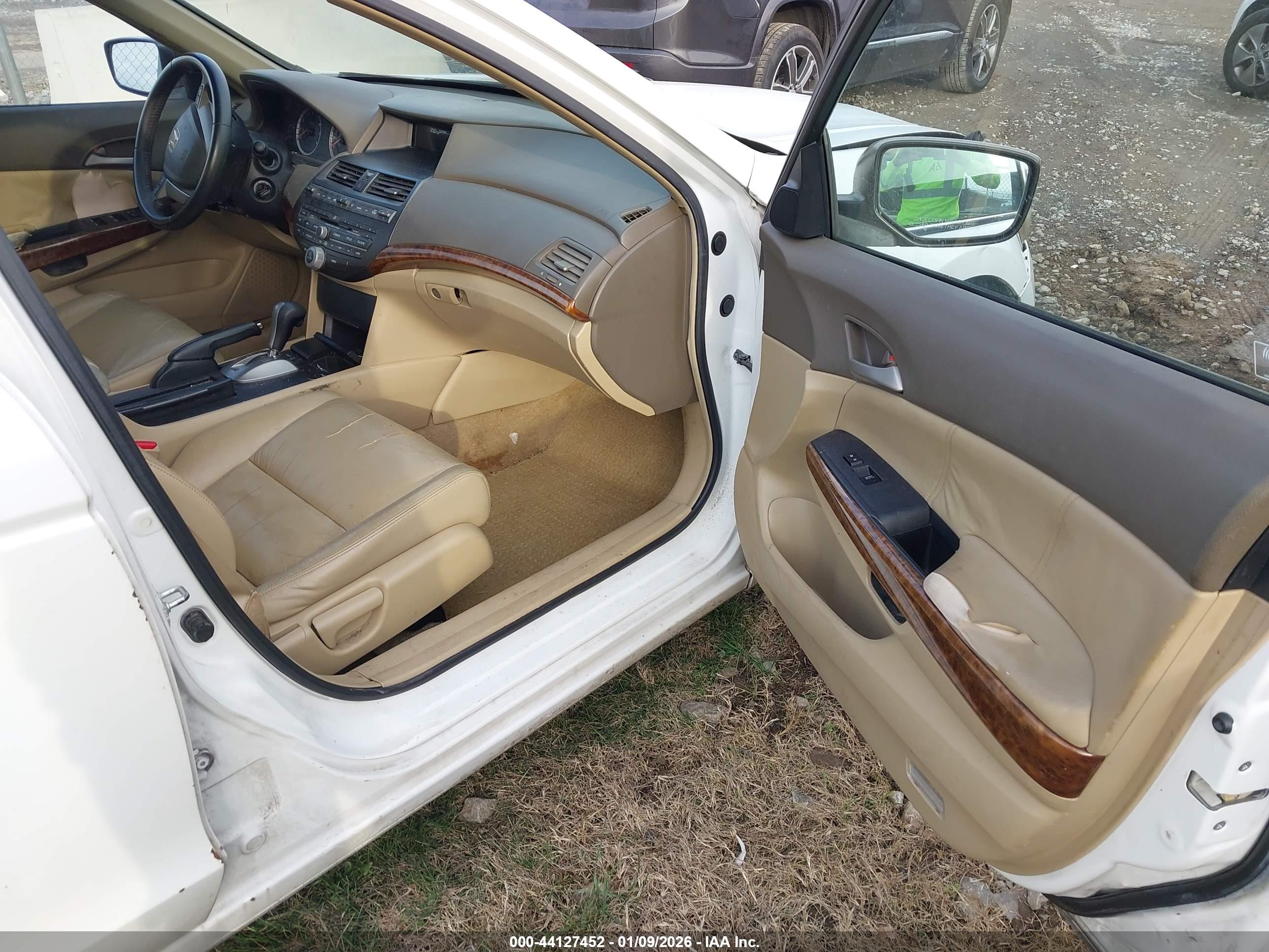 HONDA ACCORD image 5