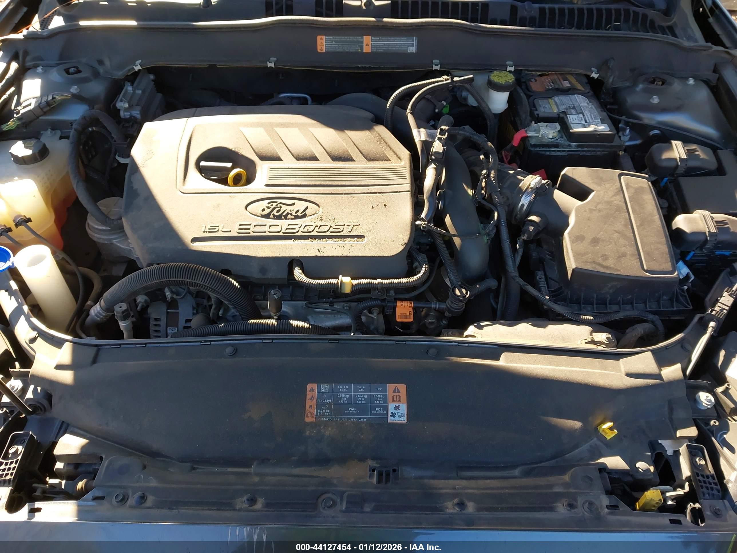 FORD FUSION image 10