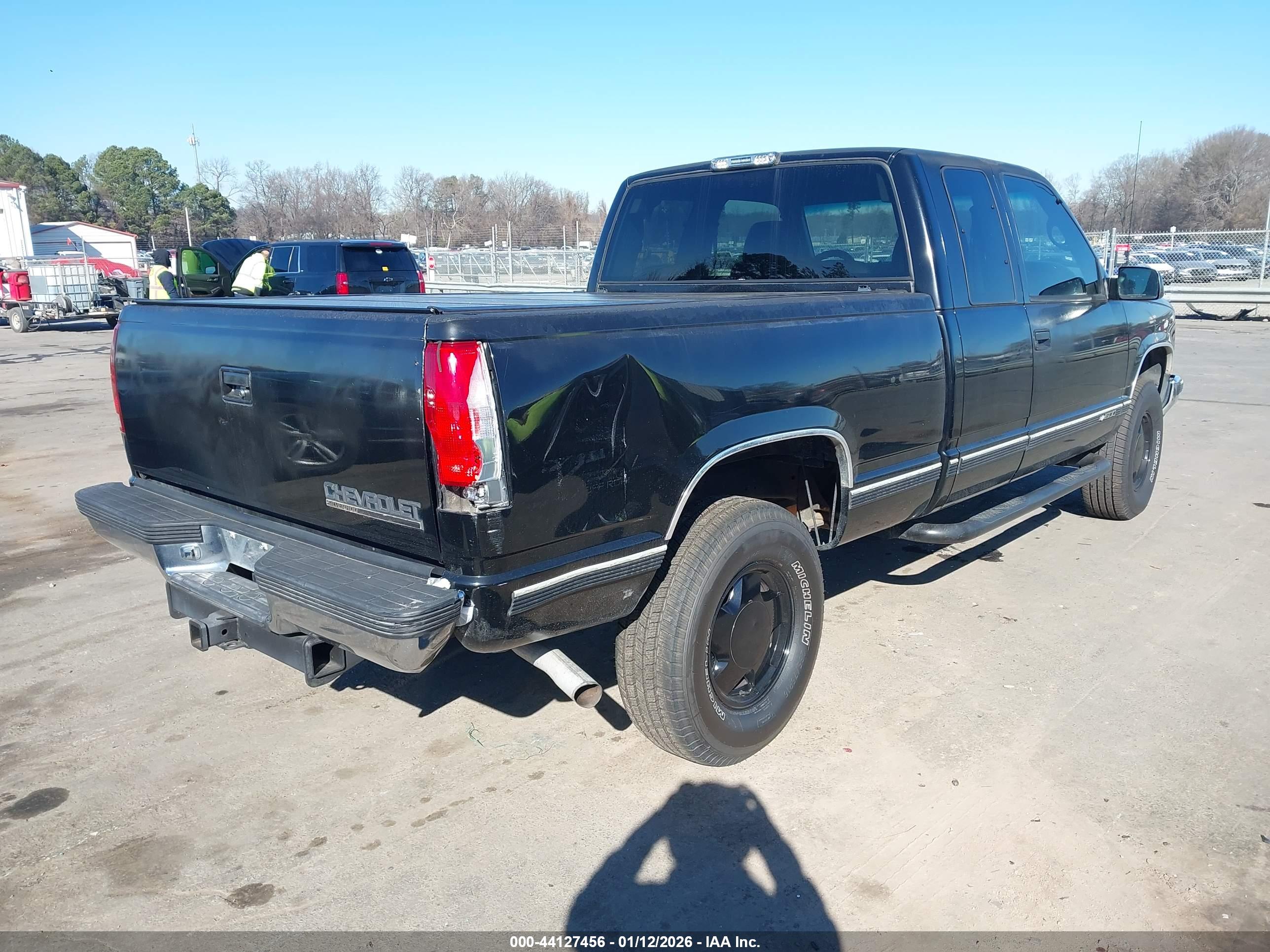 CHEVROLET K1500 image 4