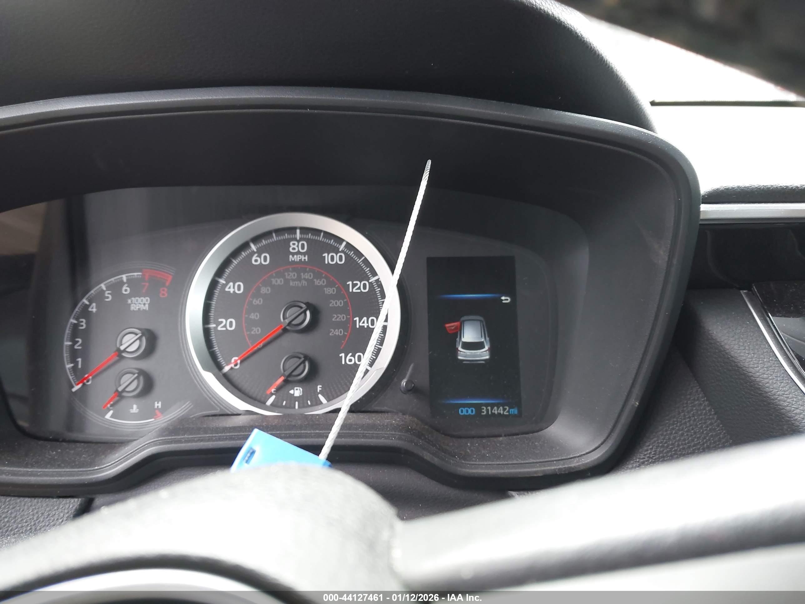 TOYOTA COROLLA image 7