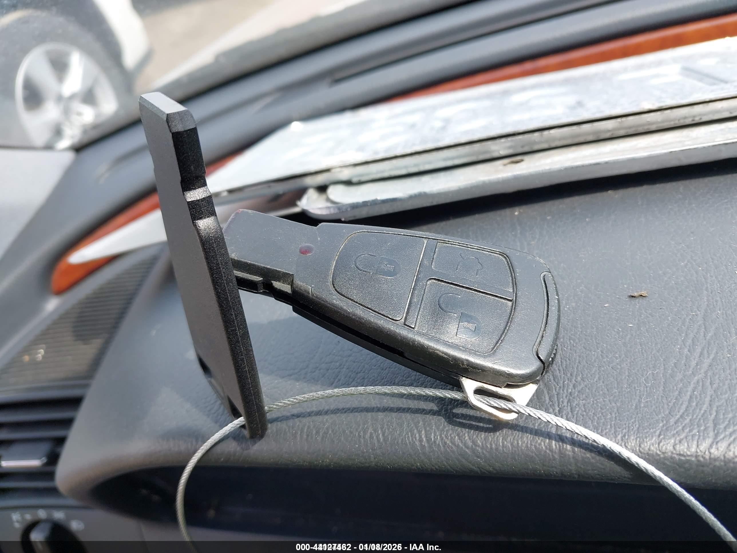 MERCEDES-BENZ C image 11