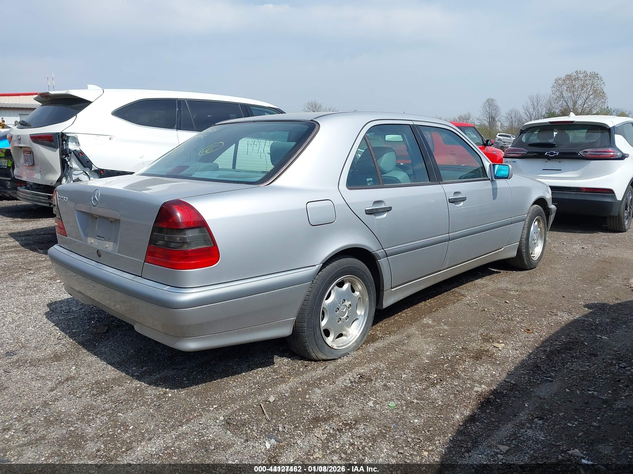 MERCEDES-BENZ C image 4