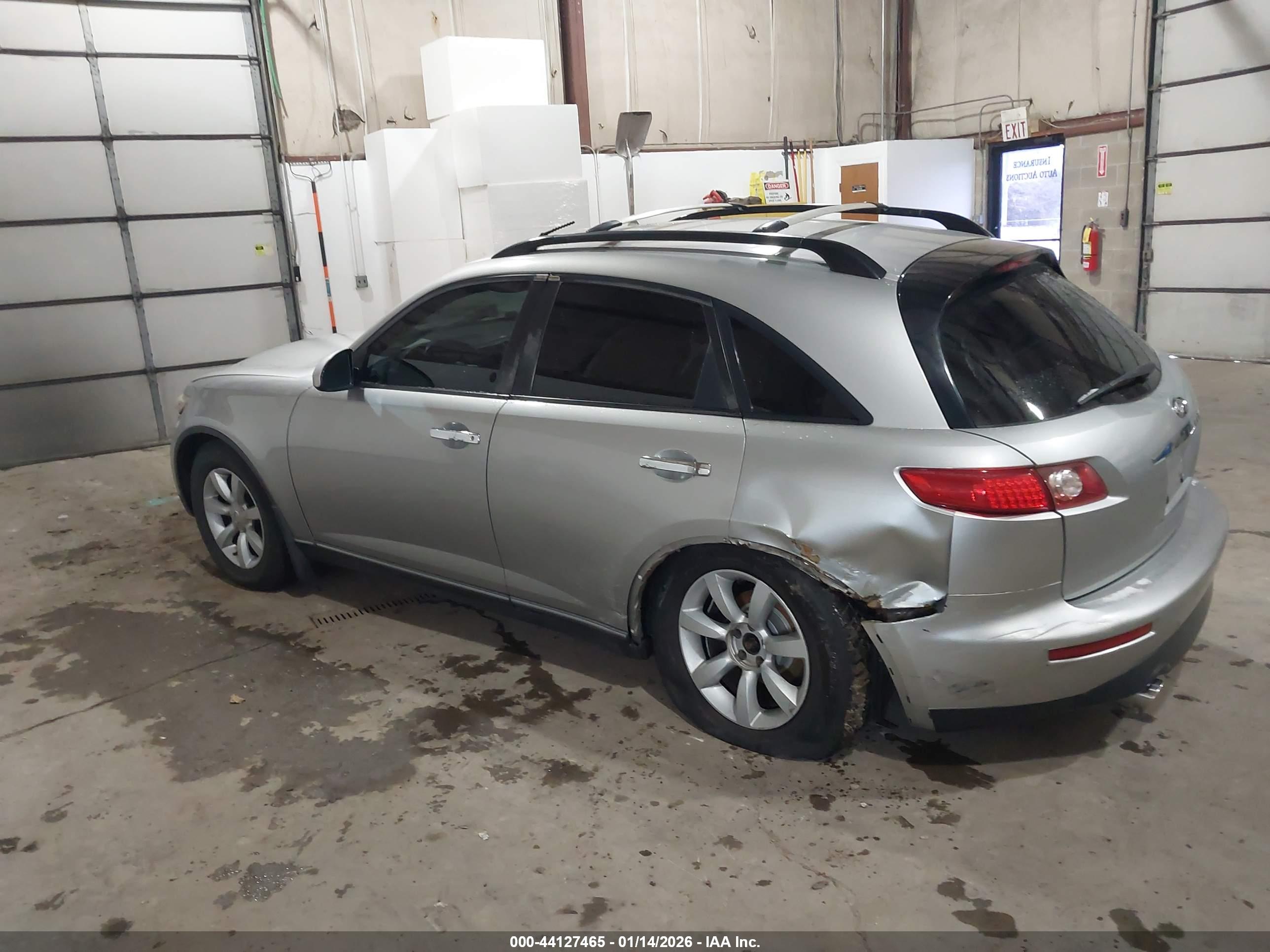 INFINITI FX35 image 3