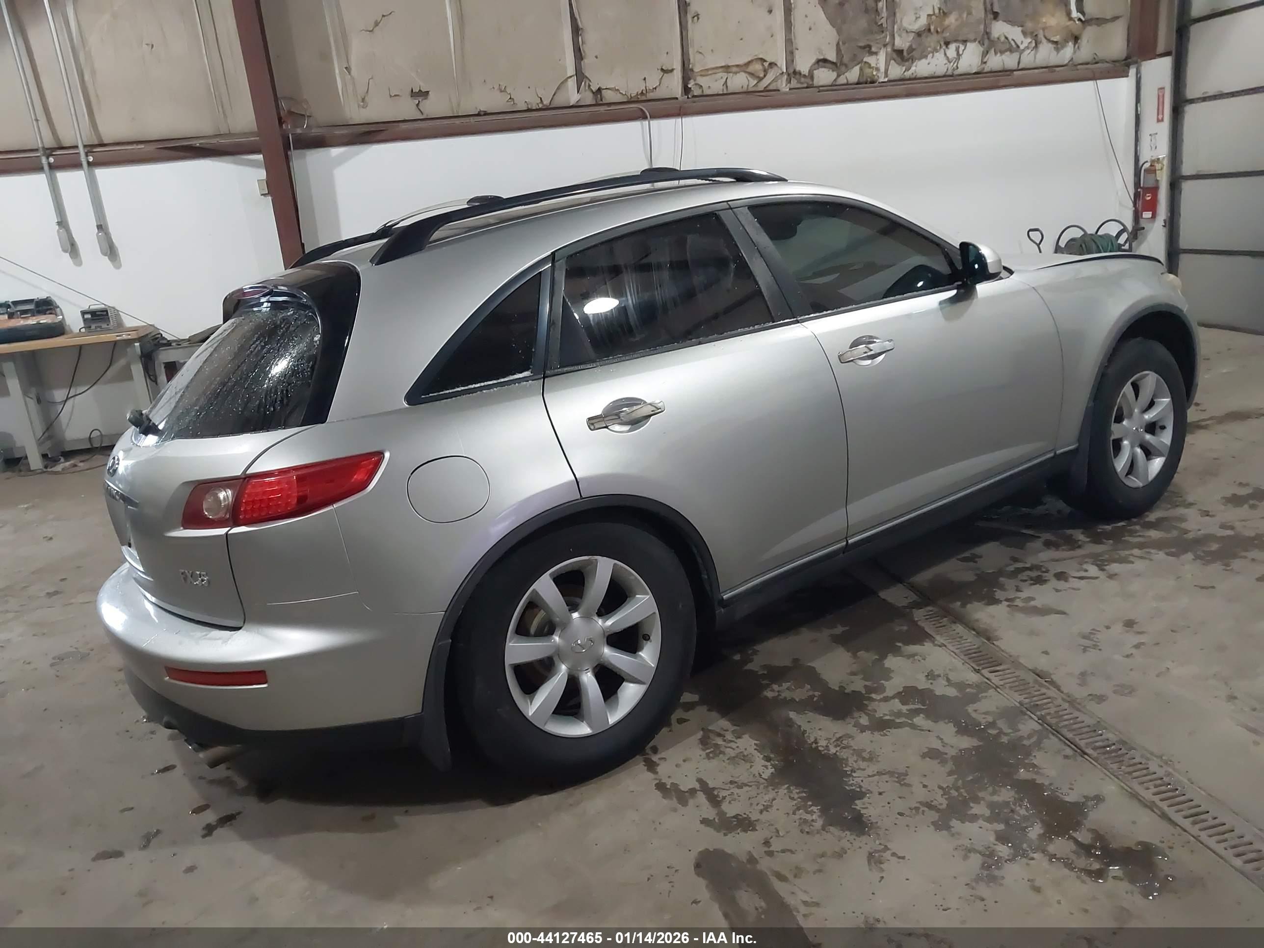 INFINITI FX35 image 4