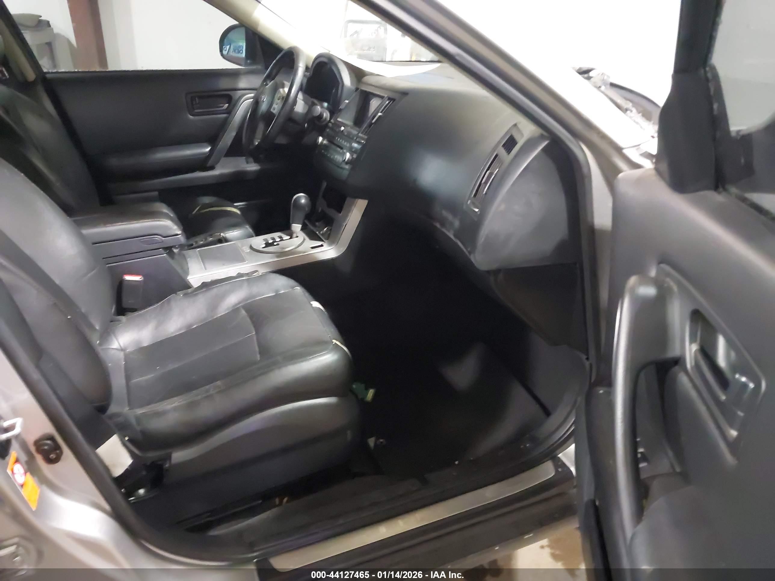 INFINITI FX35 image 5