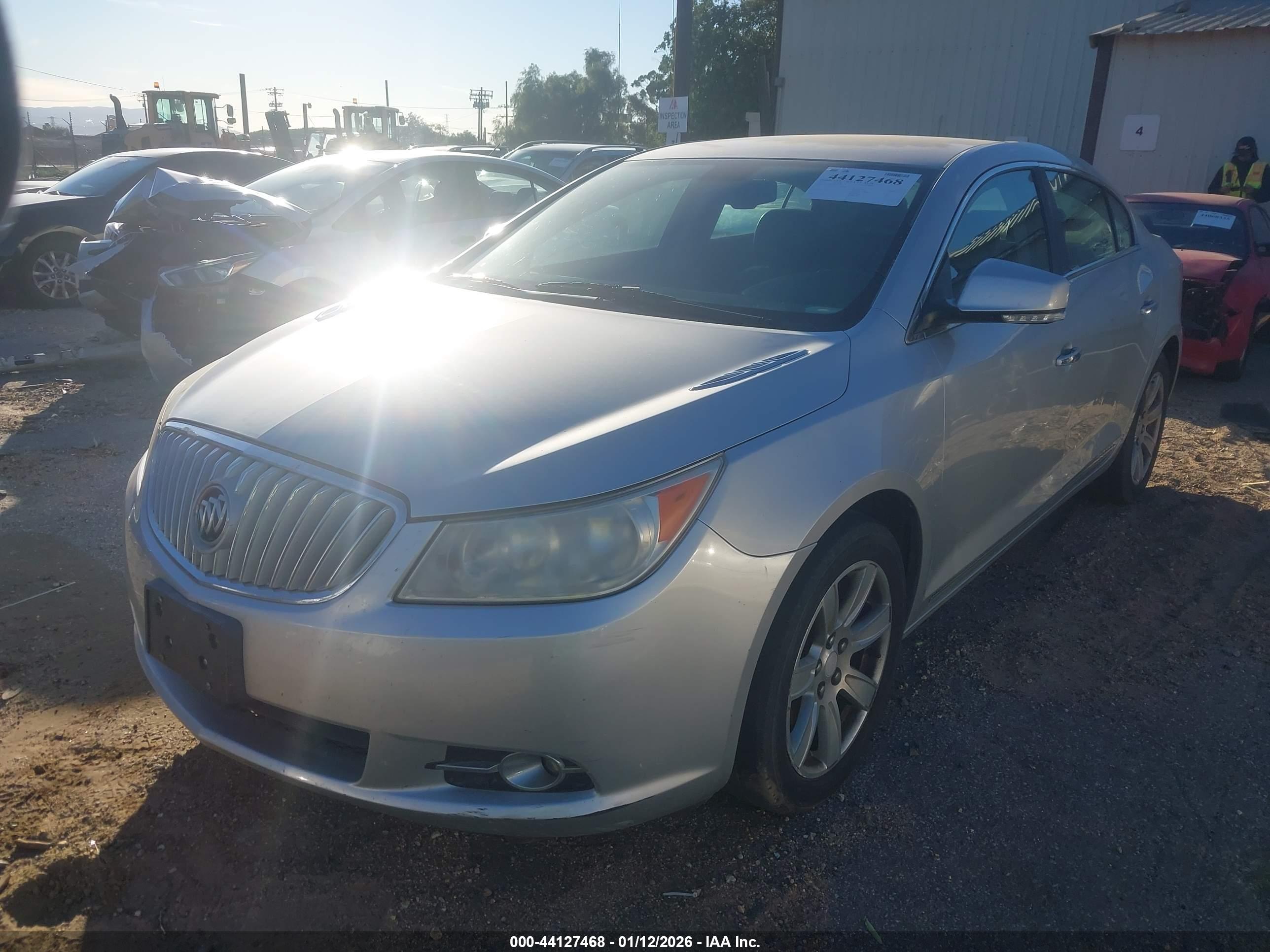 BUICK LACROSSE image 2