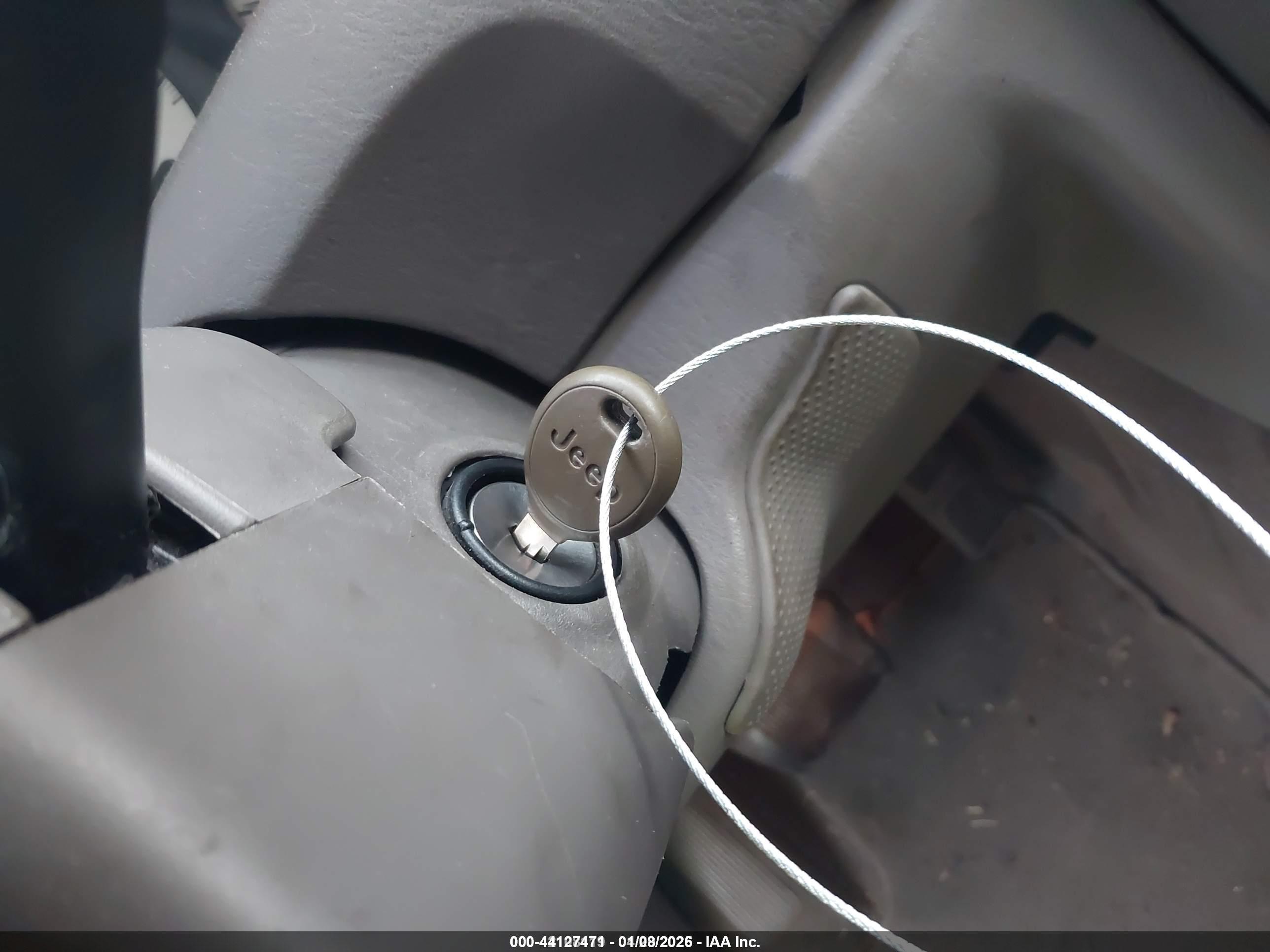 JEEP GRAND image 11
