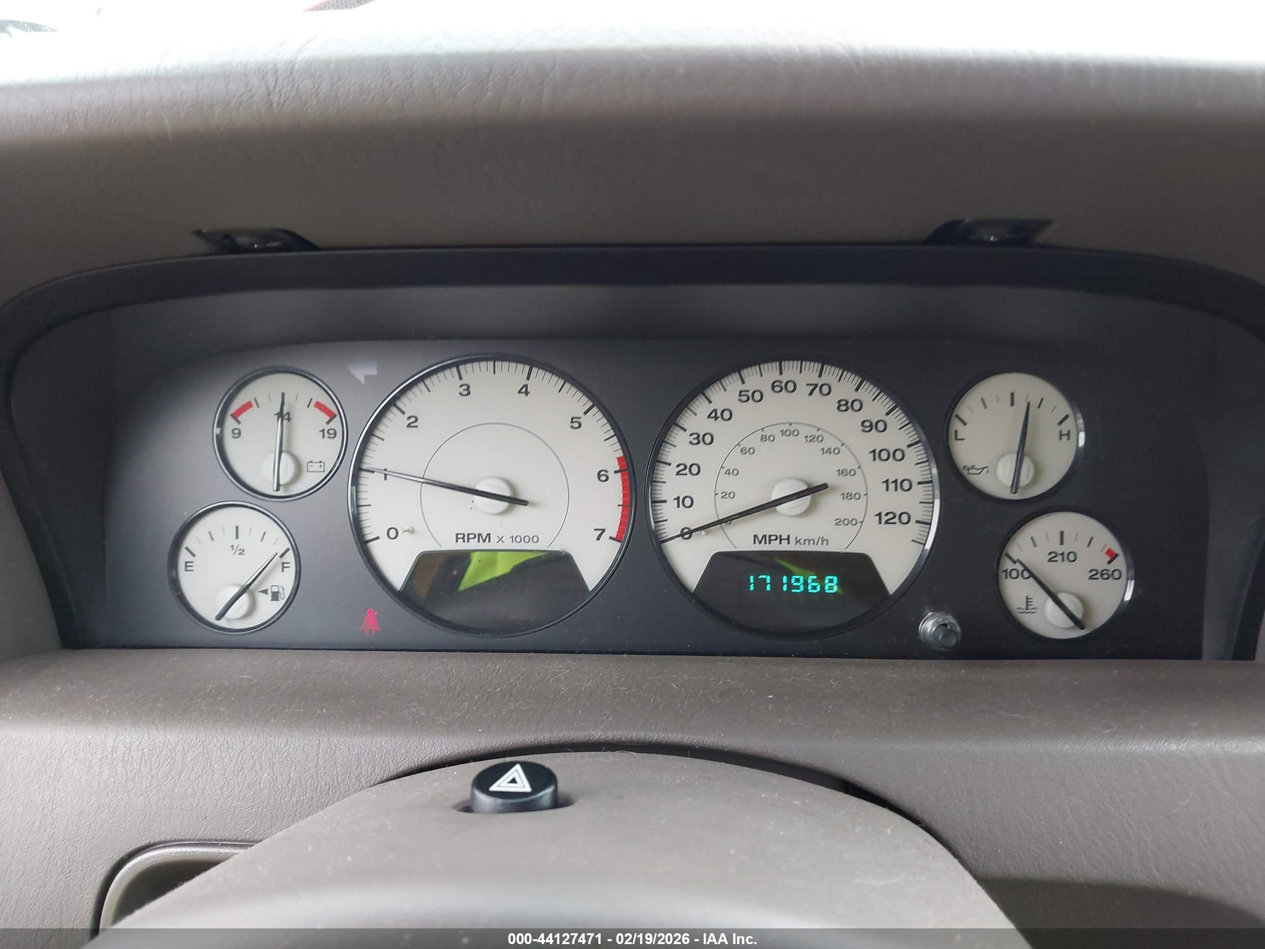 JEEP GRAND image 7