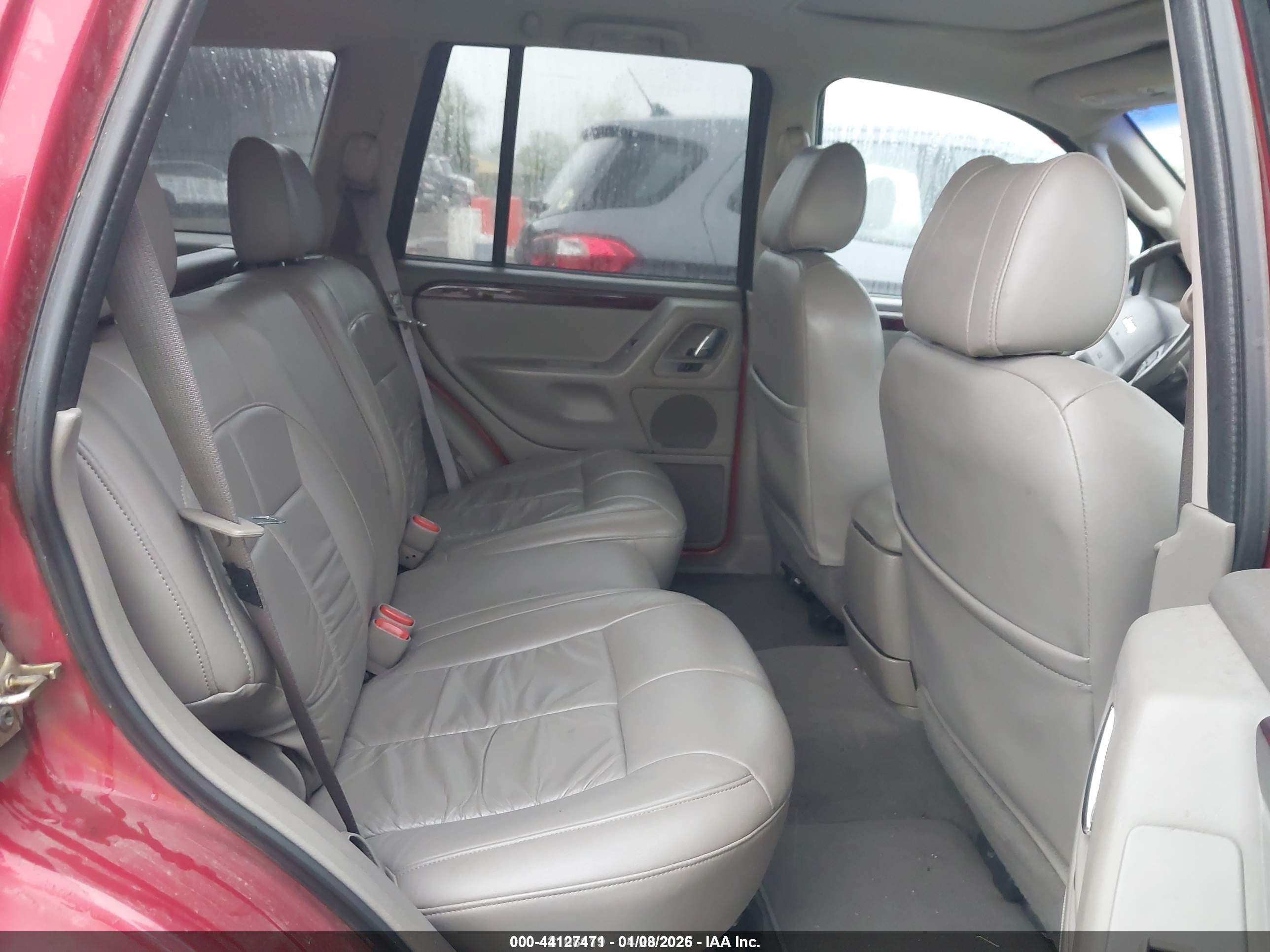 JEEP GRAND image 8