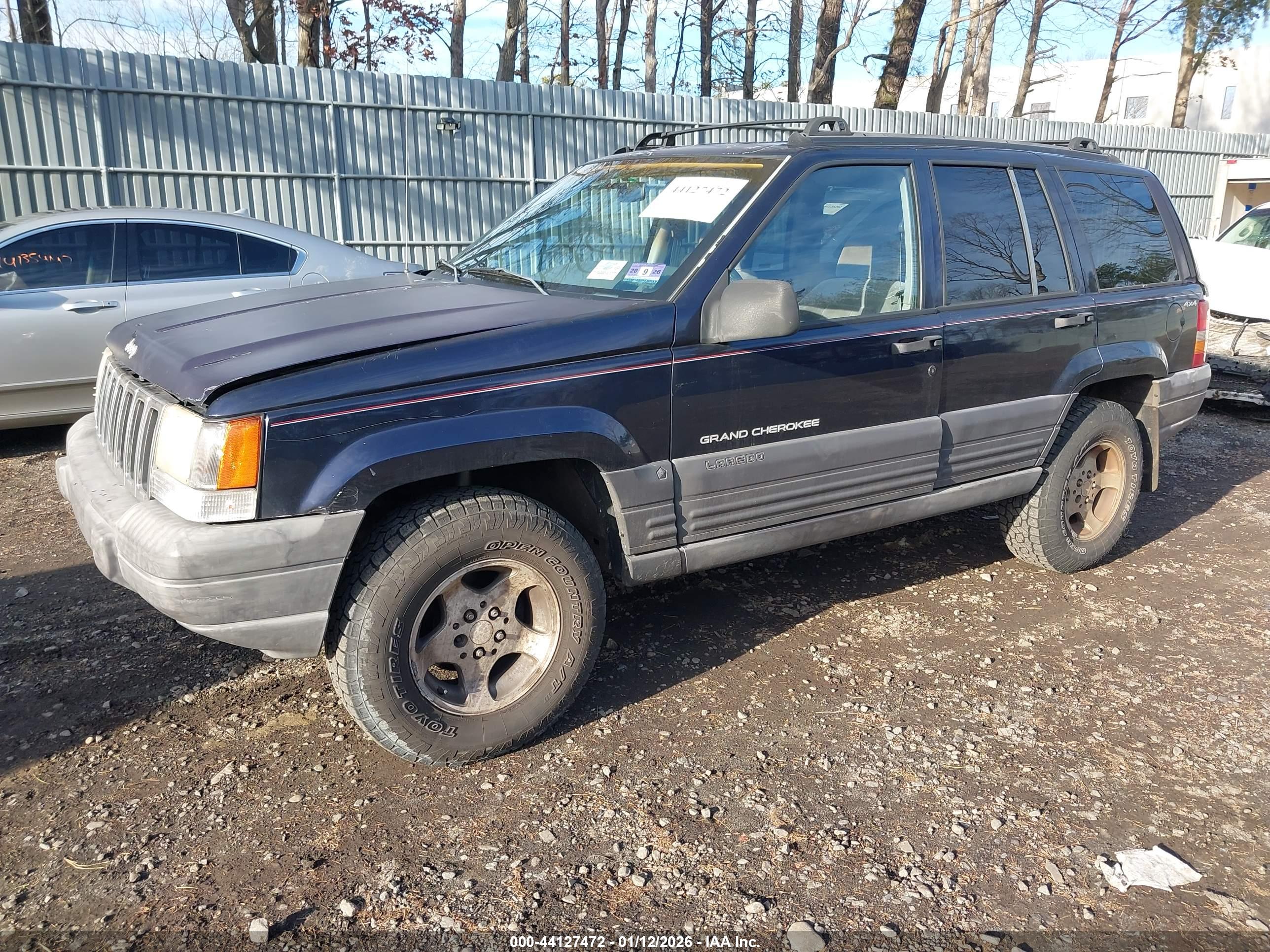 JEEP GRAND image 2