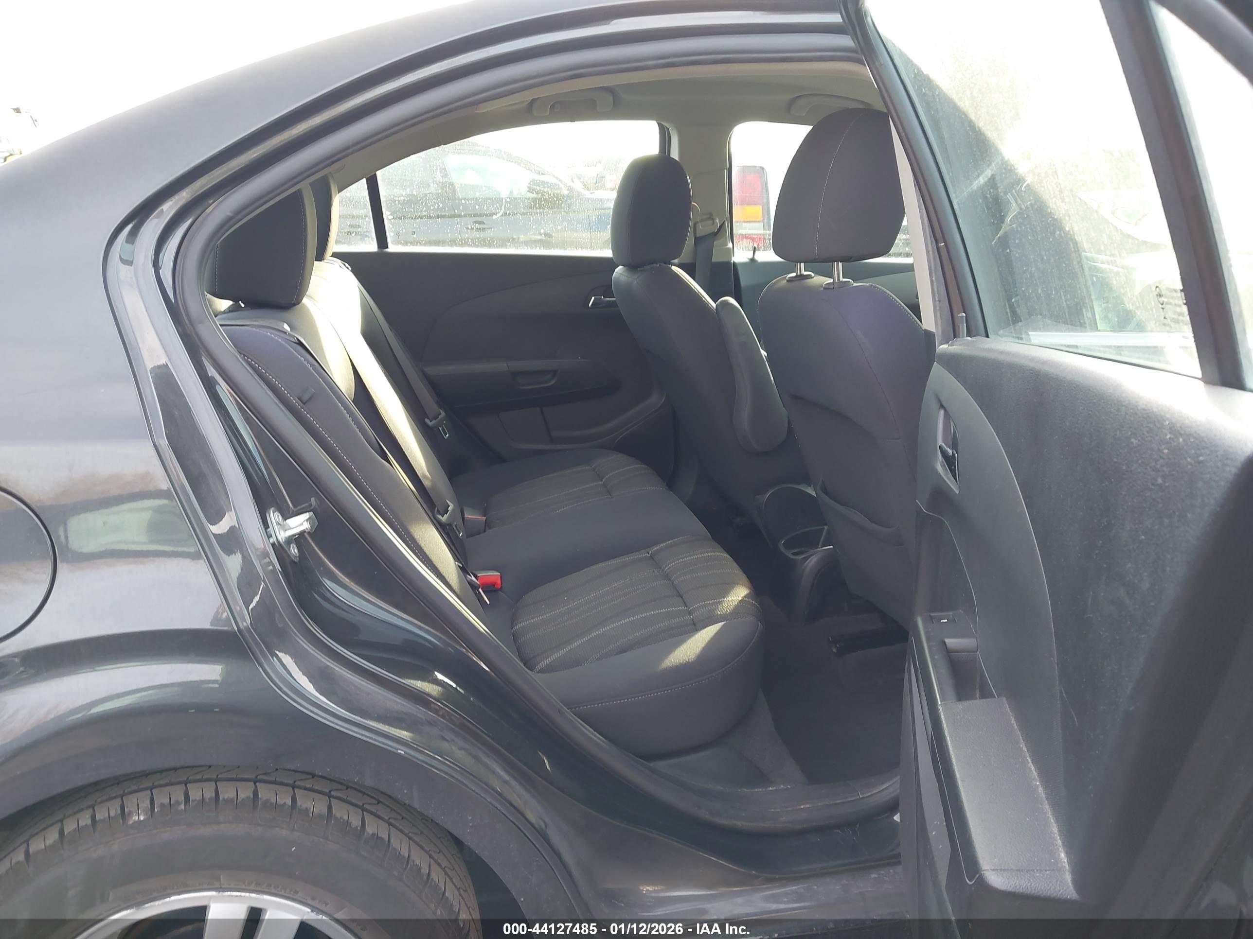 CHEVROLET SONIC image 8