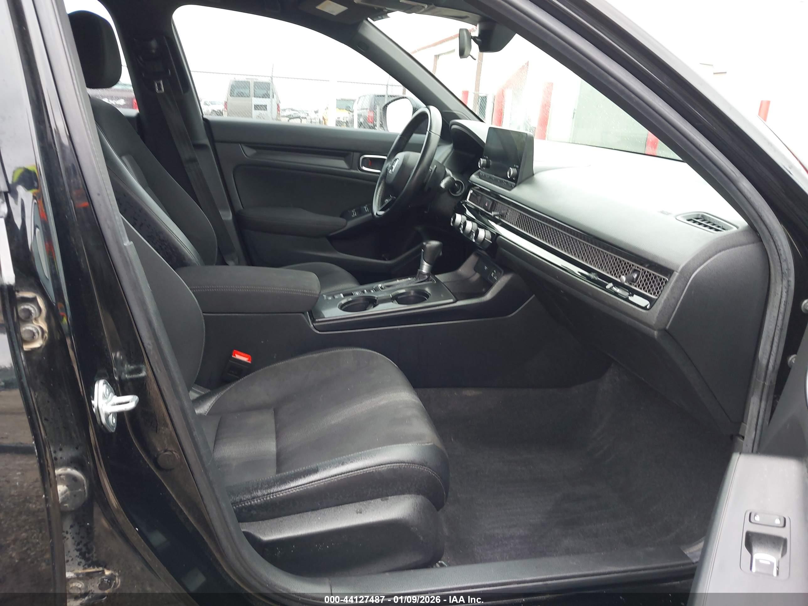 HONDA CIVIC image 5