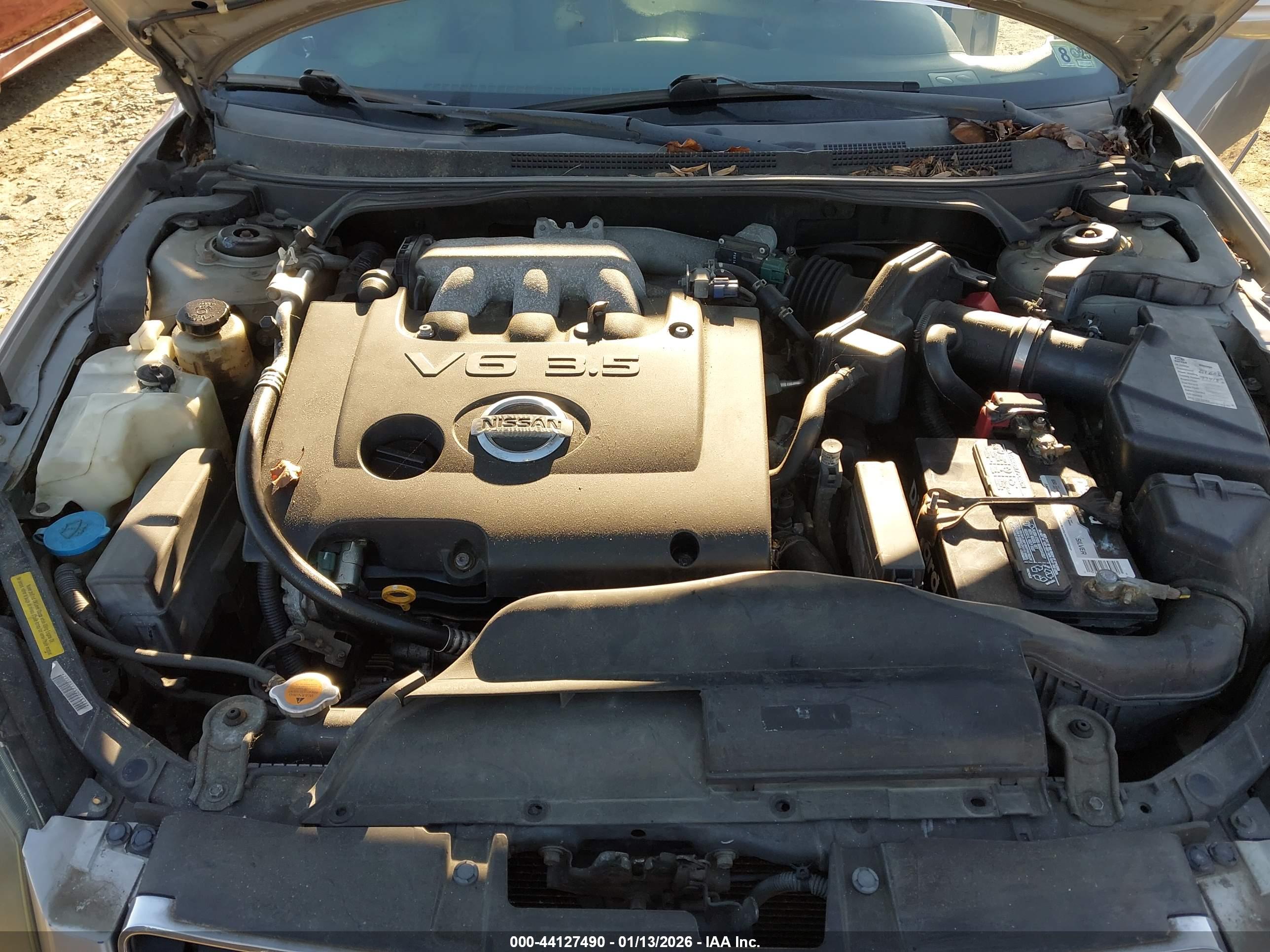 NISSAN ALTIMA image 10